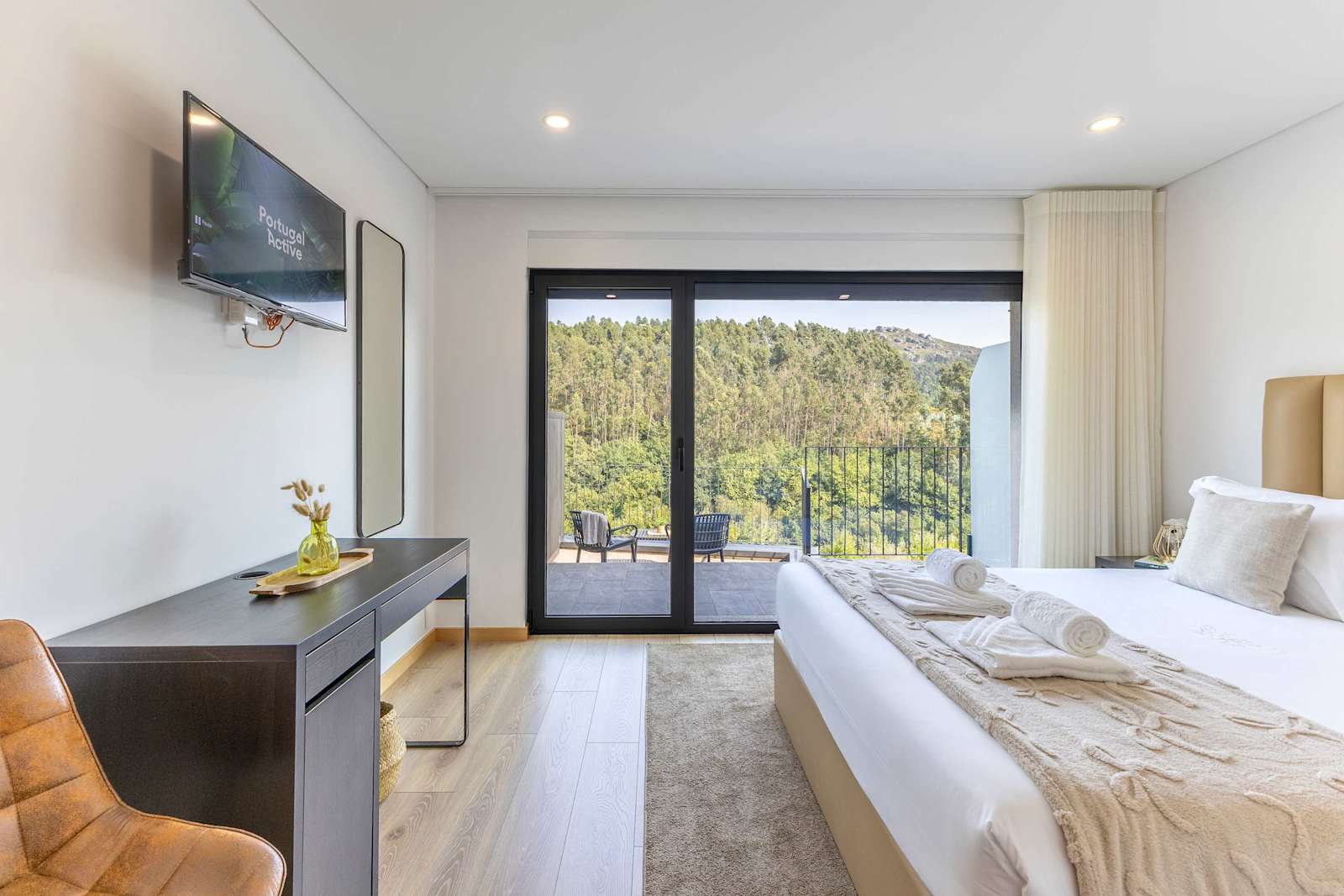 7 Suites & Pool, Geres Gateway - Portugal Active – luxury villa in Minho Coast, Portugal – image 21