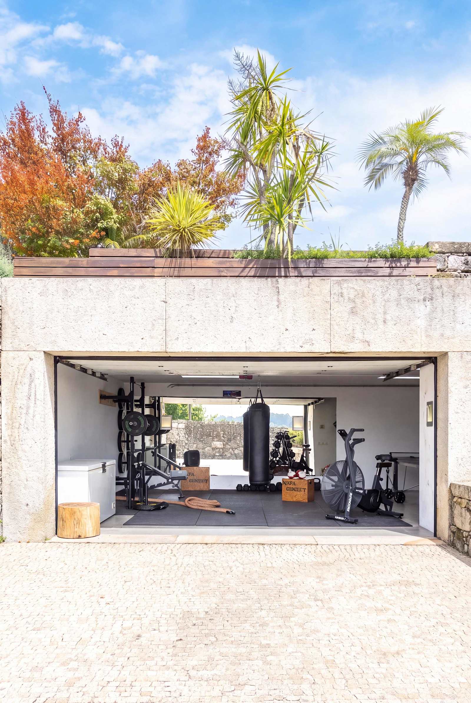 Villa Aura – luxury villa in Minho, Portugal – image 24