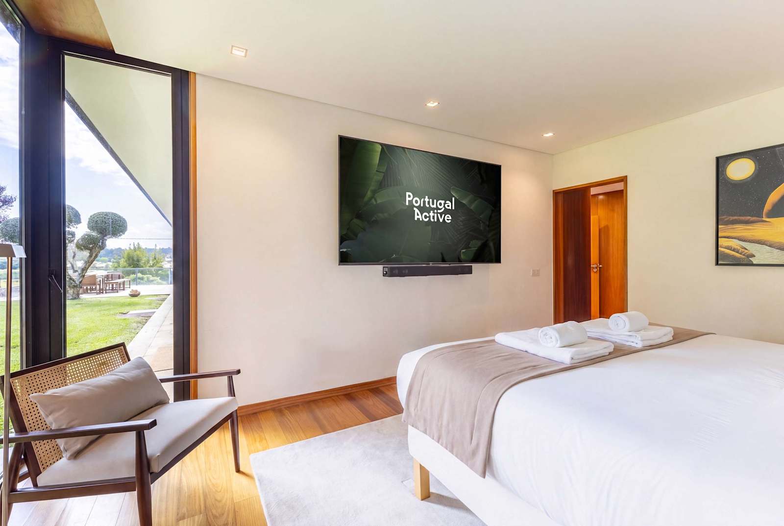 Villa Aura – luxury villa in Minho, Portugal – image 35