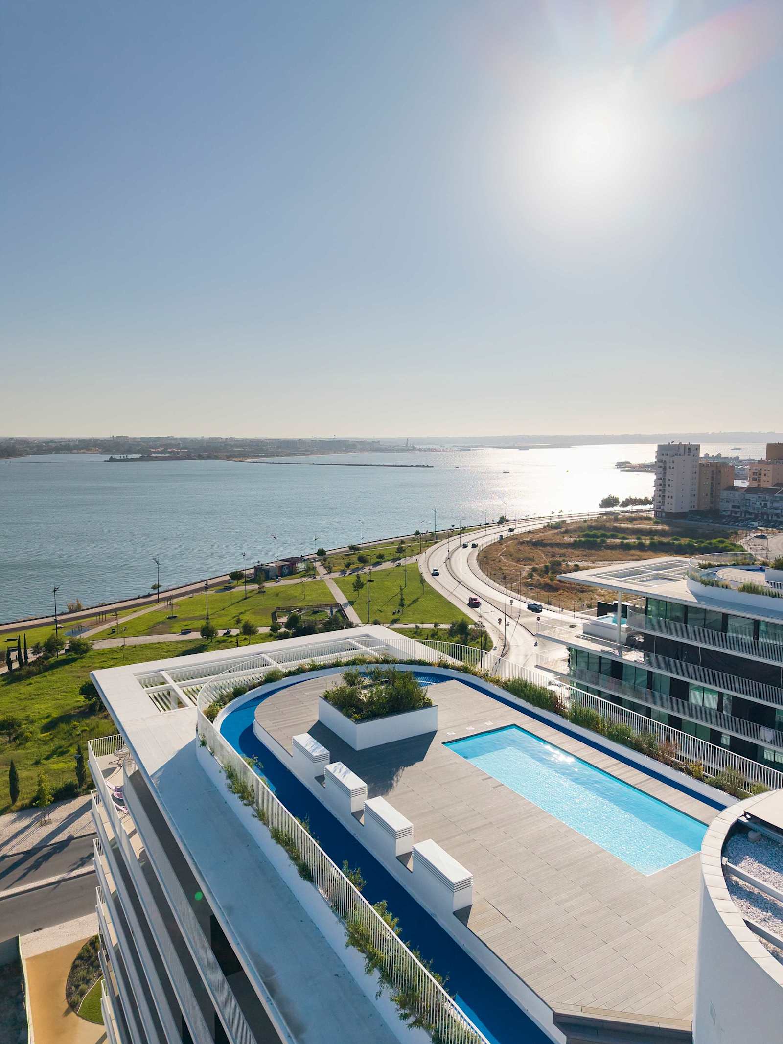 Sky Pool Luxury by Portugal Active – luxury villa in Lisbon, Portugal – image 37