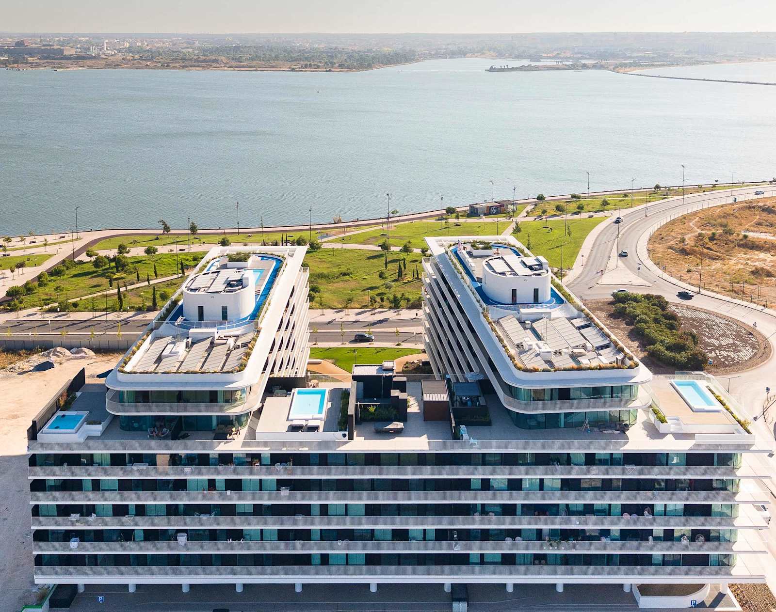 Sky Pool Luxury by Portugal Active – luxury villa in Lisbon, Portugal – image 36