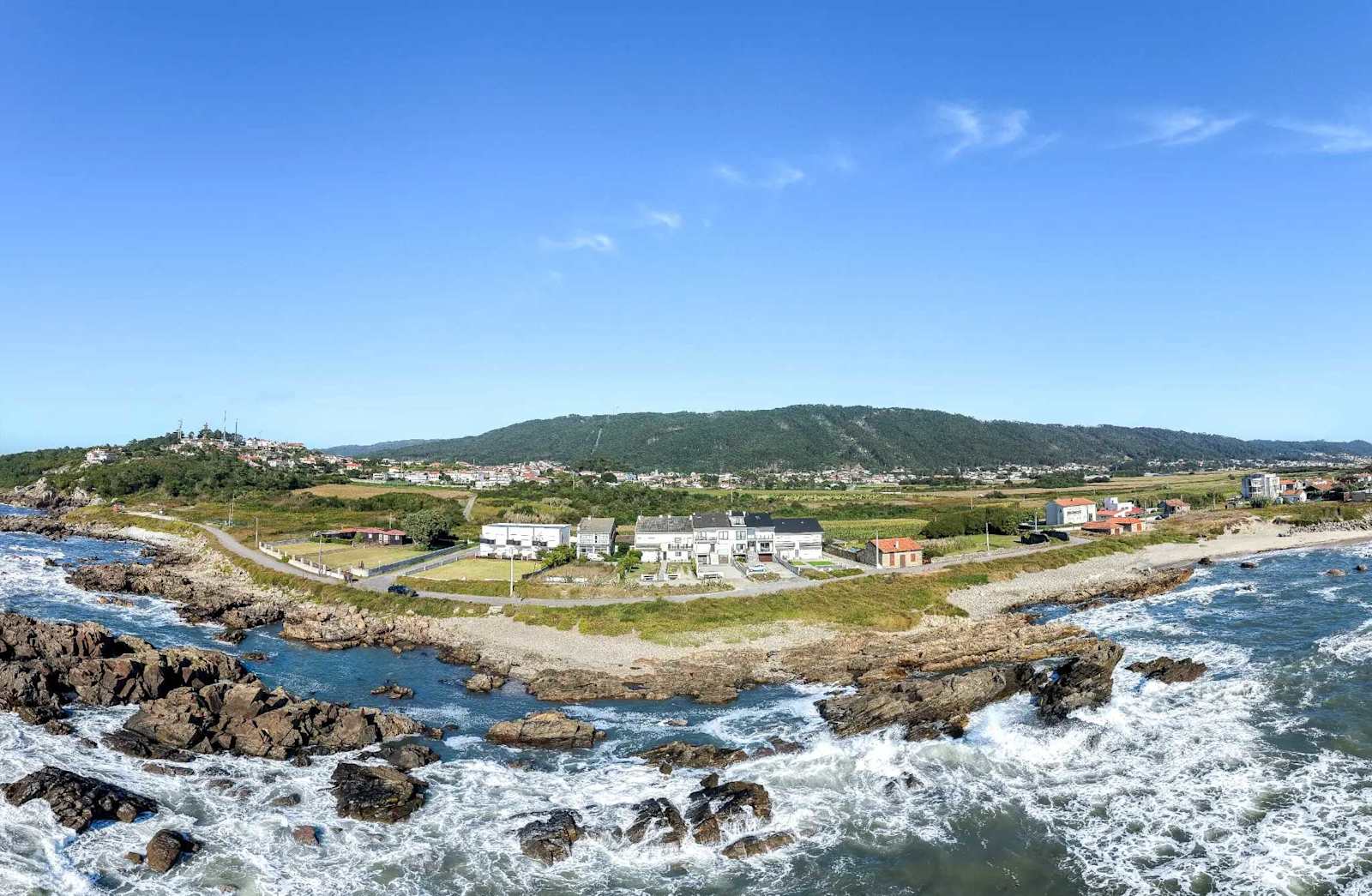 Salty Escape – luxury villa in Minho, Portugal – image 57