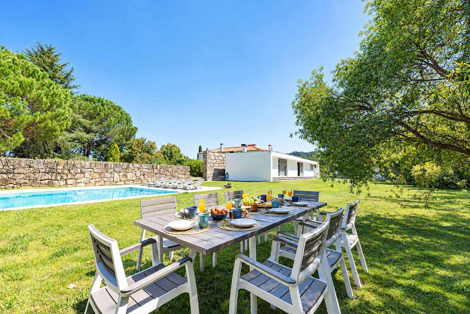 Oliveira's Farm – luxury villa in Minho, Portugal – image 2