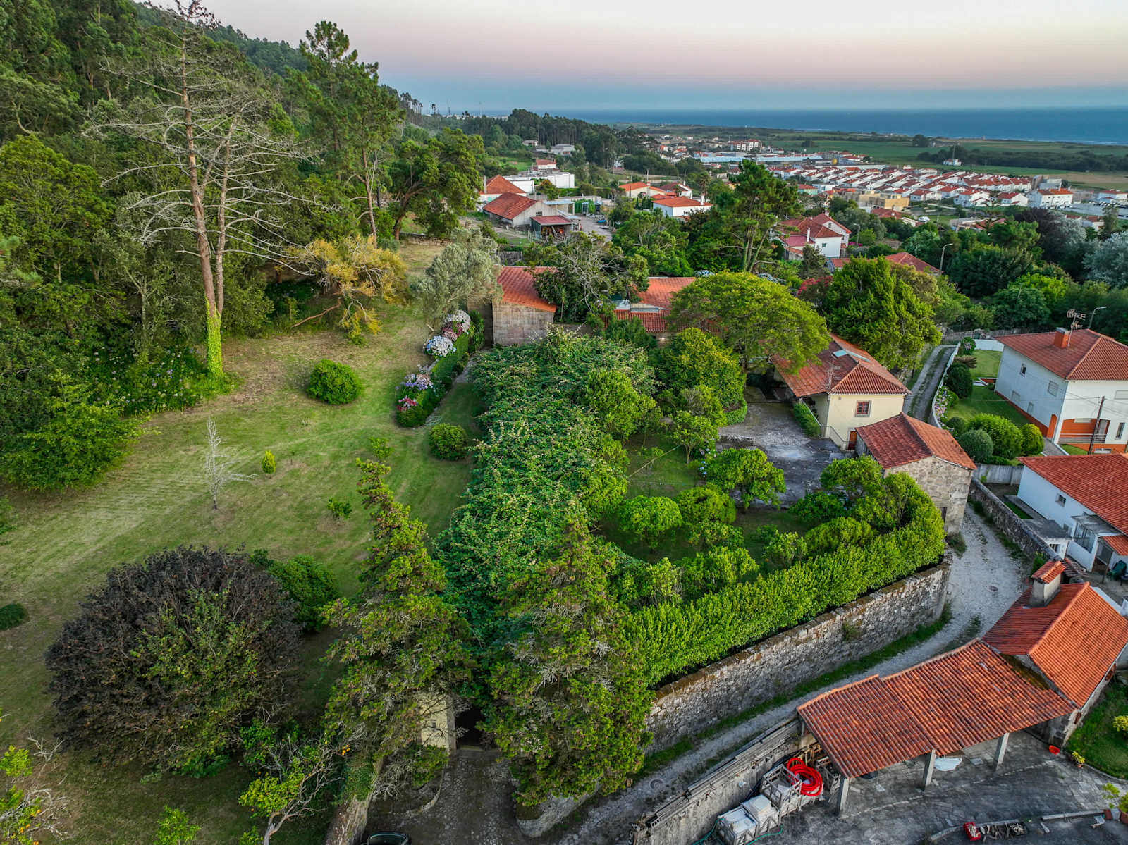 Farmhouse – luxury villa in Minho, Portugal – image 15