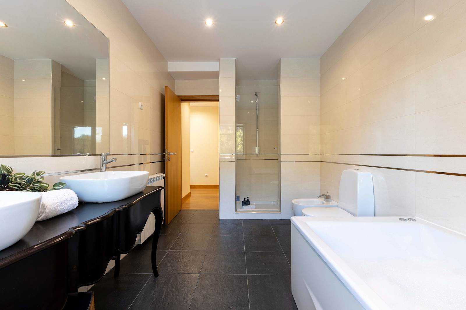 Hábitos Lodge – luxury villa in Minho, Portugal – image 29
