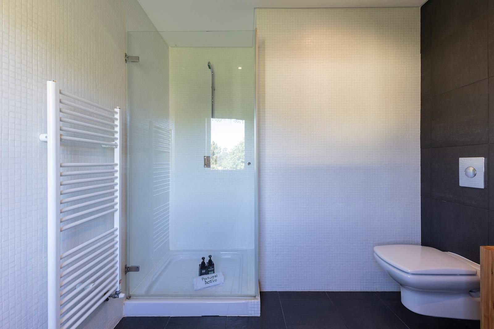 Hábitos Lodge – luxury villa in Minho, Portugal – image 22