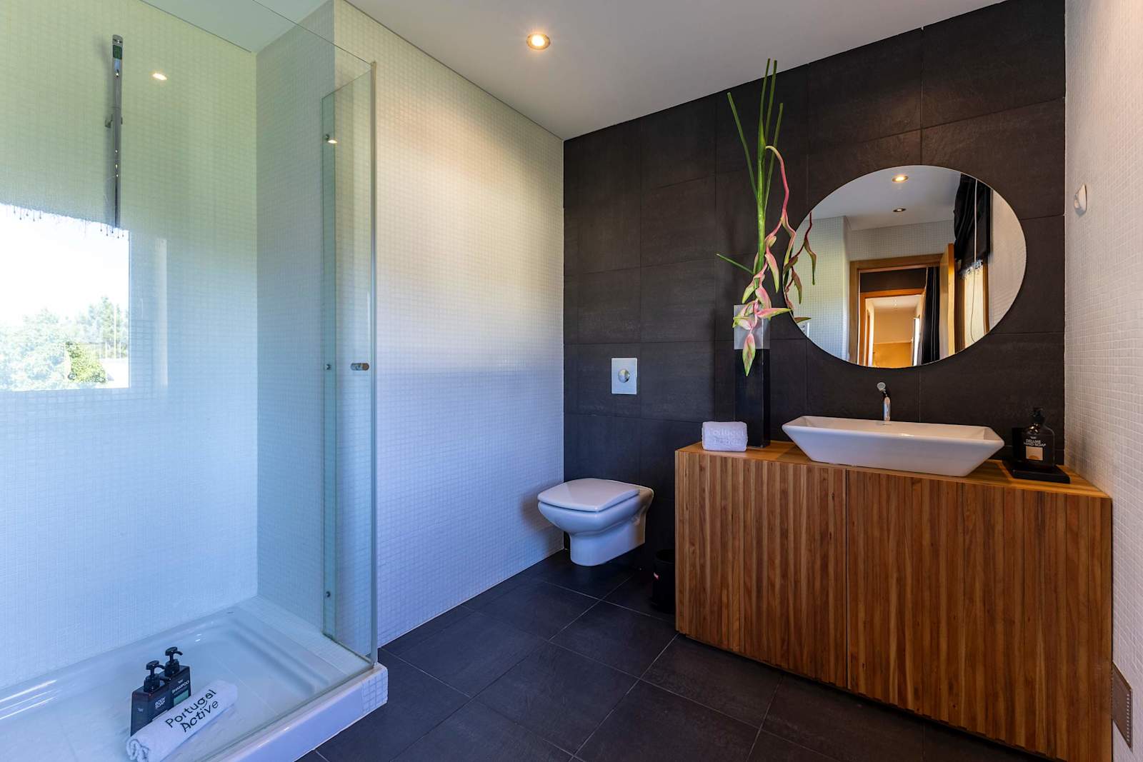 Hábitos Lodge – luxury villa in Minho, Portugal – image 21