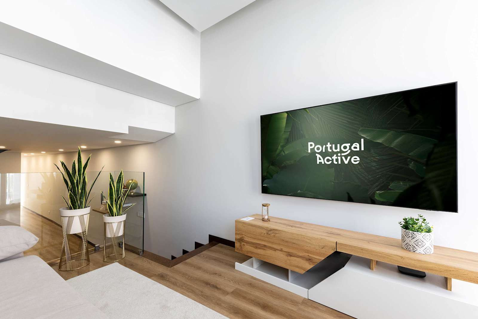 Central Pearl Duplex – luxury villa in Minho, Portugal – image 2