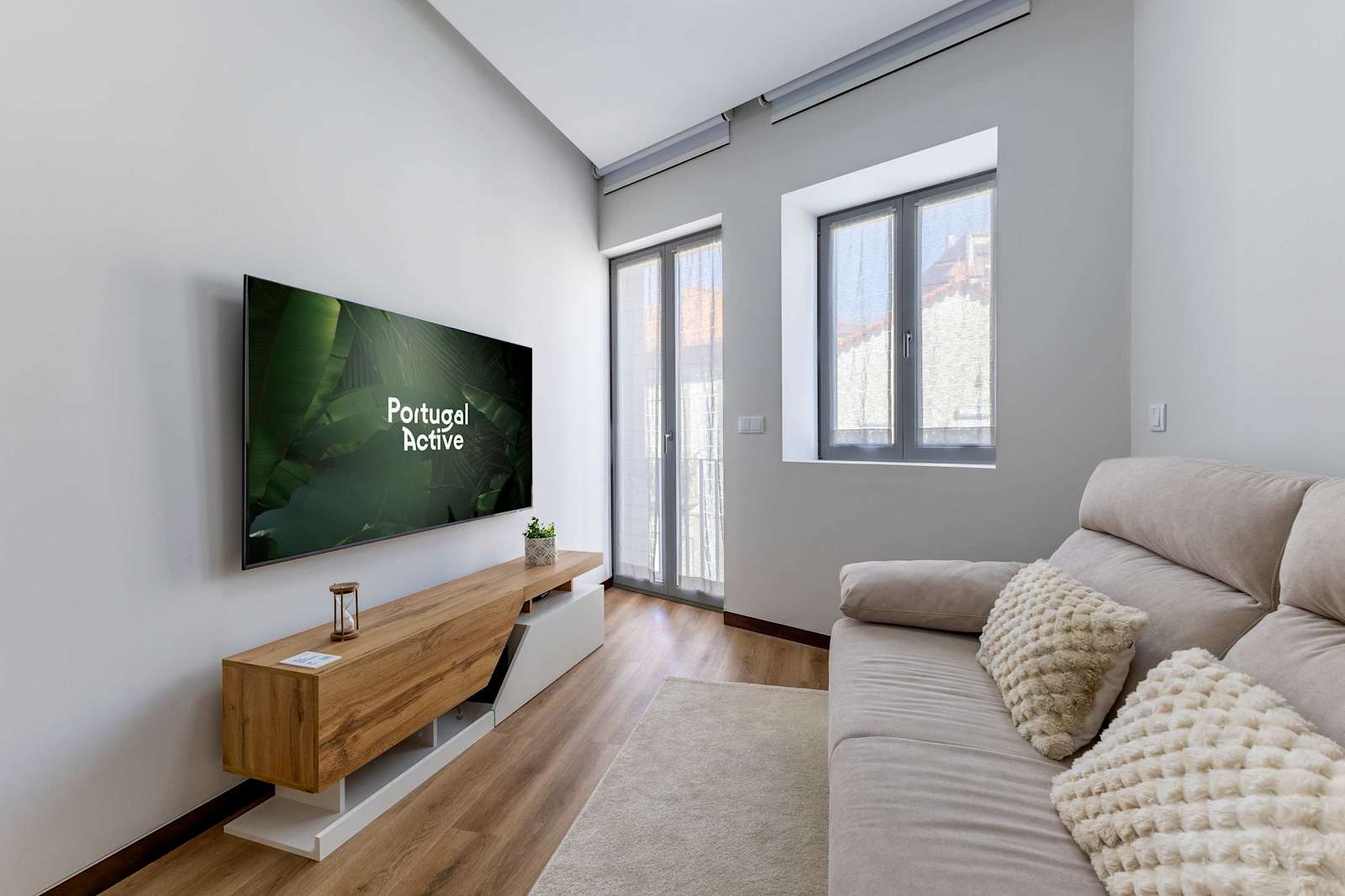Central Pearl Duplex – luxury villa in Minho, Portugal – image 12