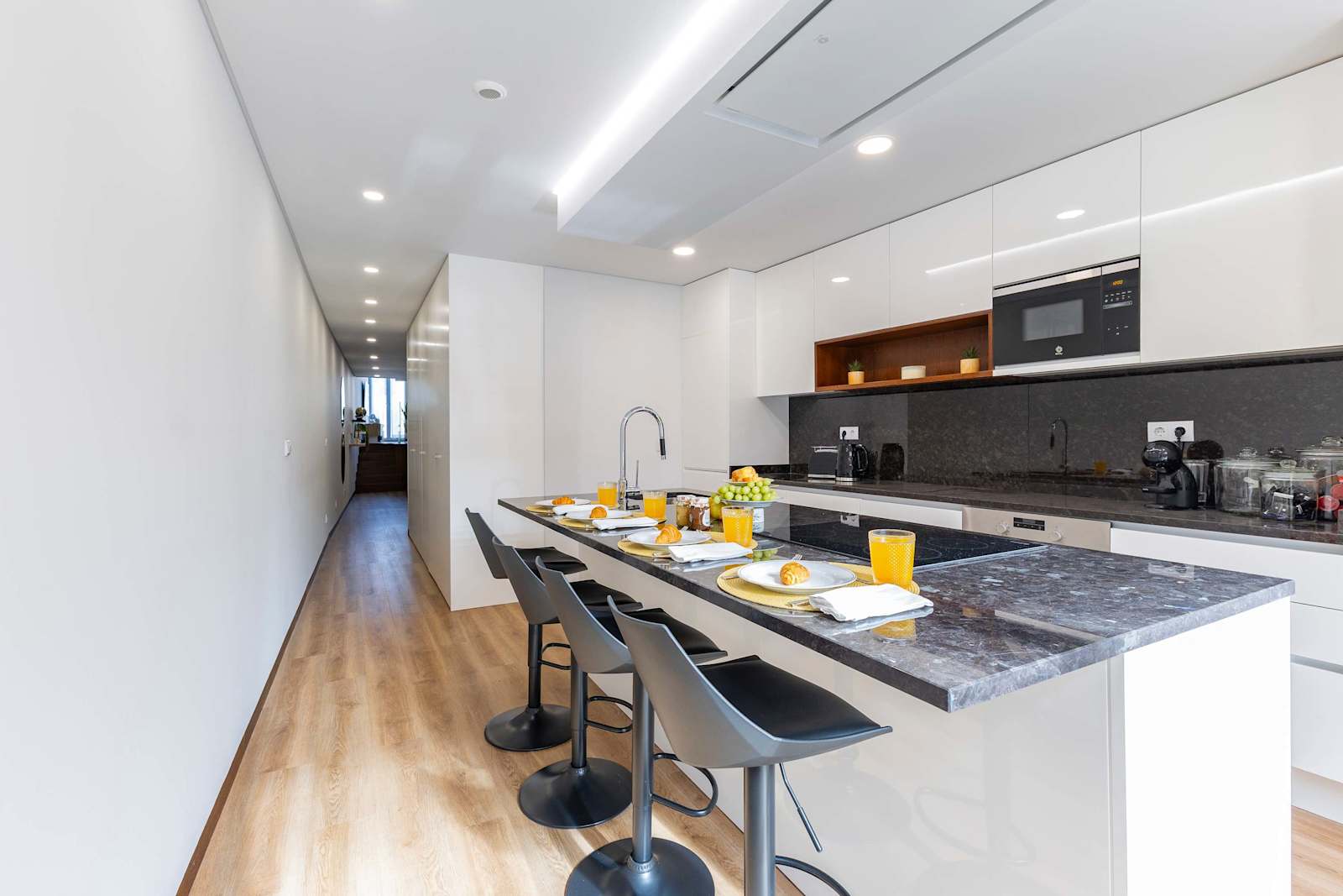 Central Pearl Duplex – luxury villa in Minho, Portugal – image 8
