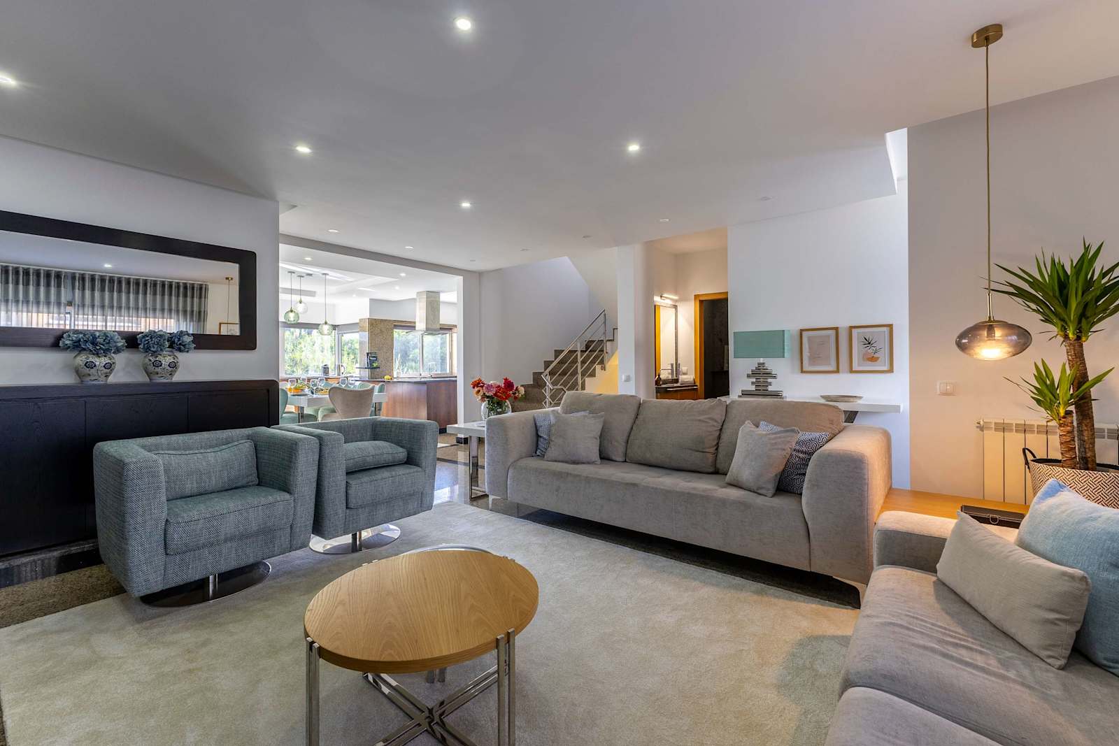 Marble House – luxury villa in Minho, Portugal – image 3