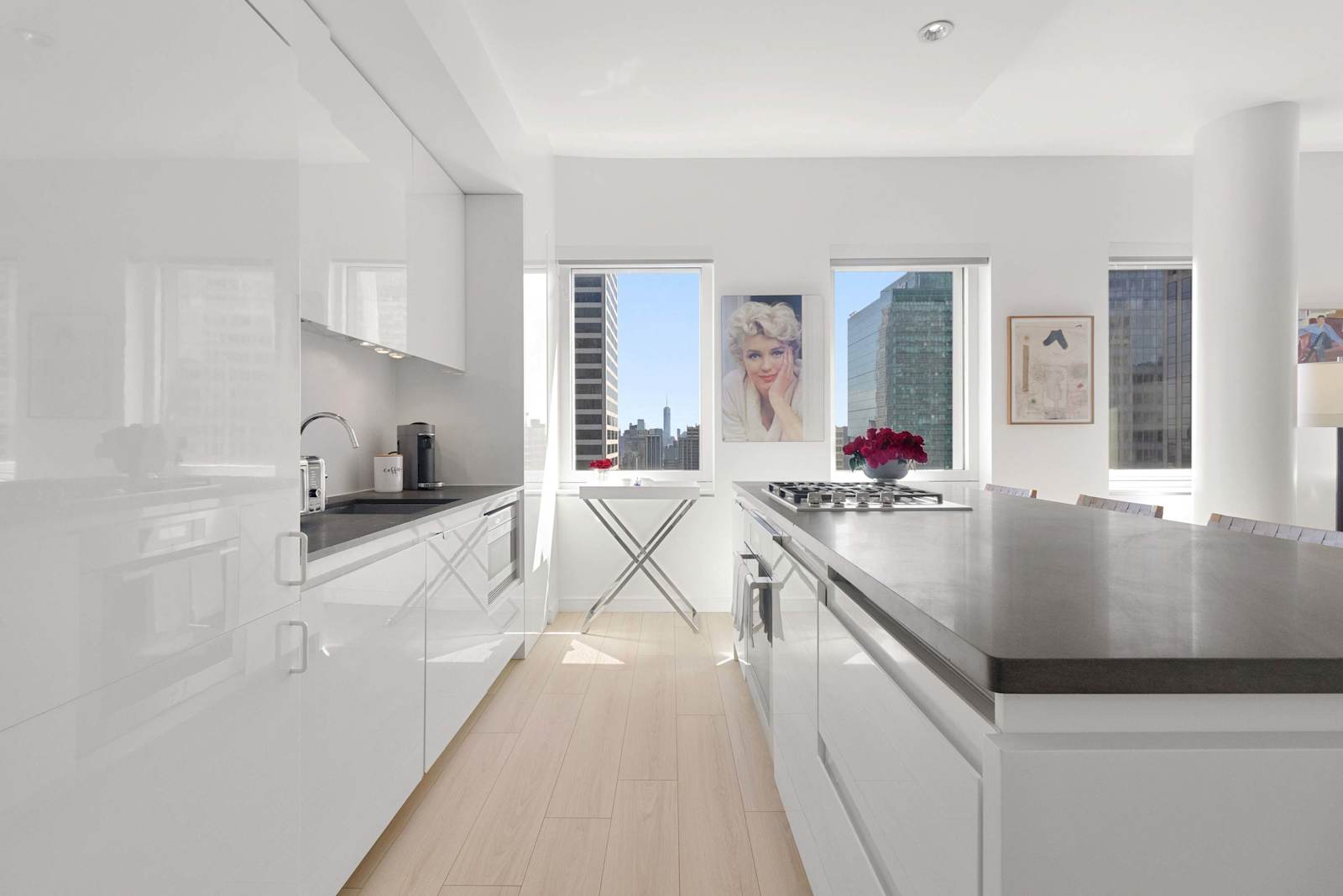 Corporate Penthouse — photo 6