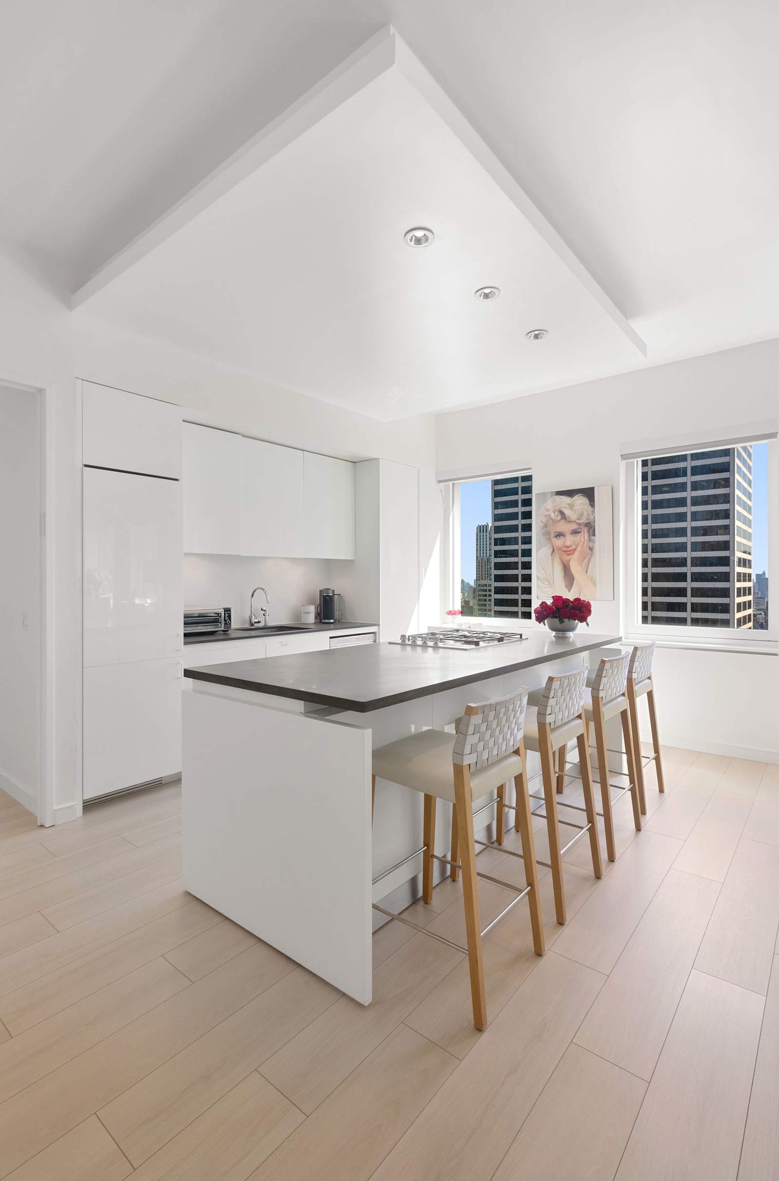 Corporate Penthouse — photo 5