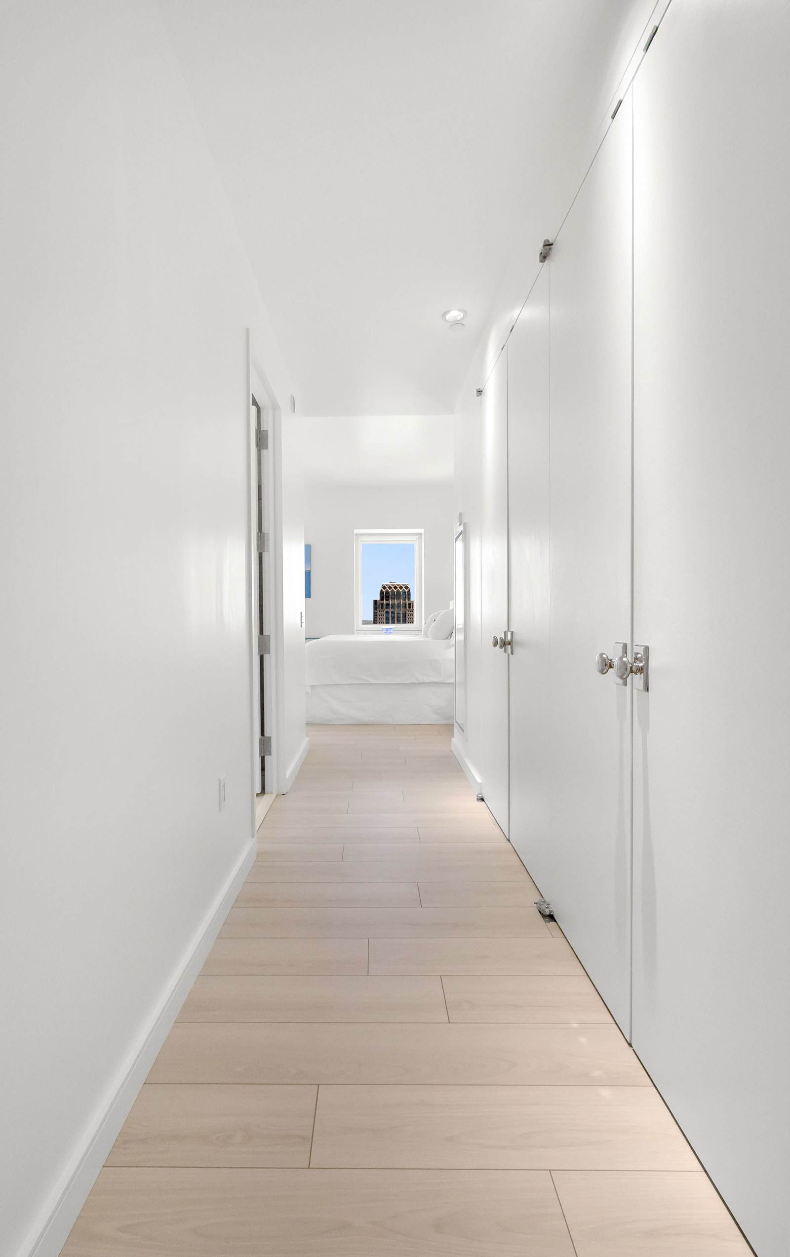 Corporate Penthouse — photo 9