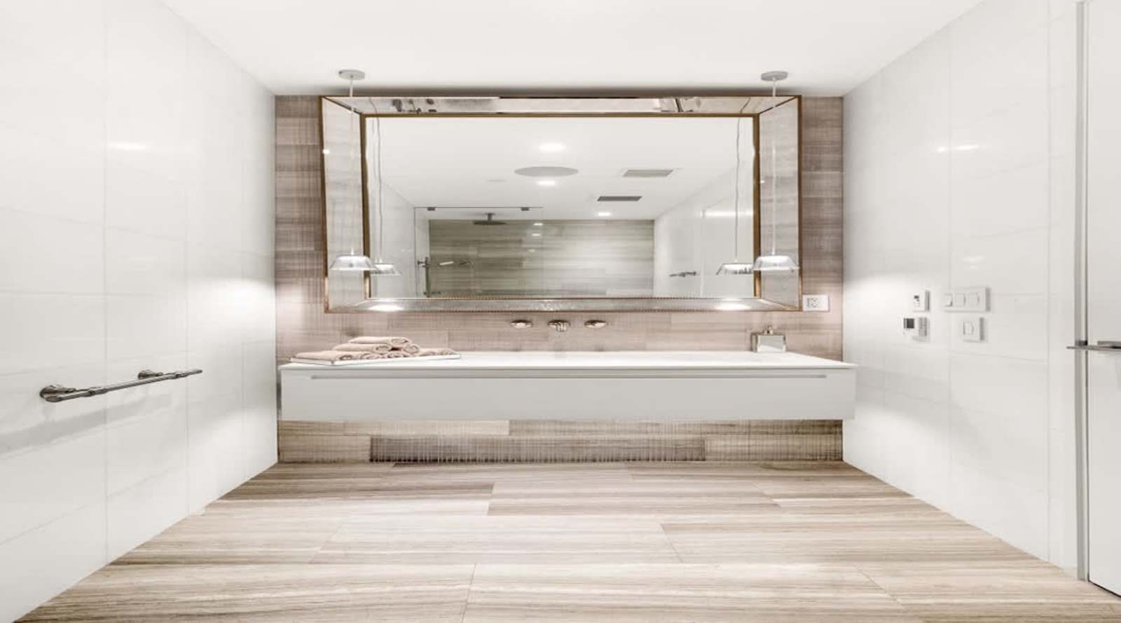 SoHo Luxury Loft — photo 19