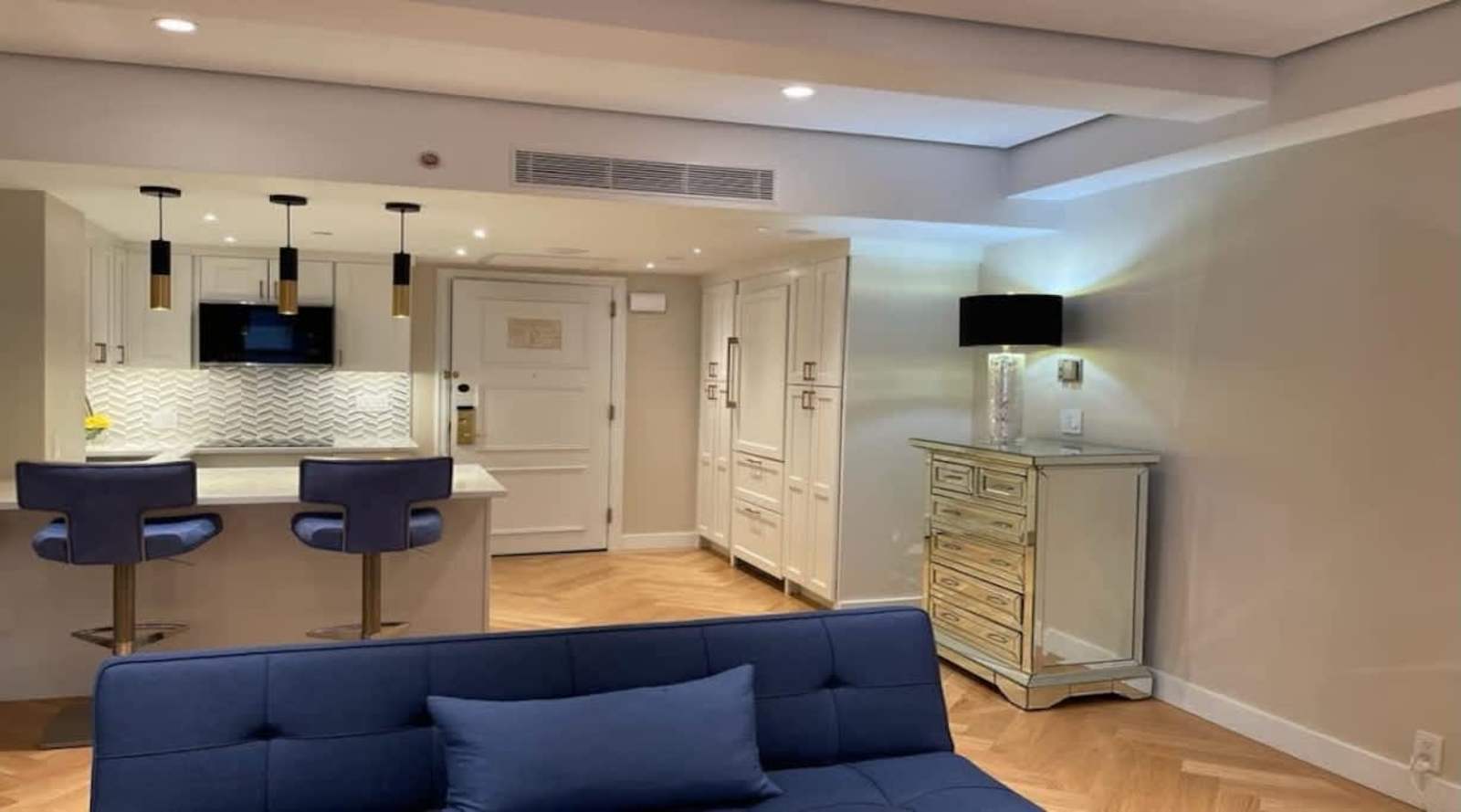 Fifth Avenue Residence — photo 6