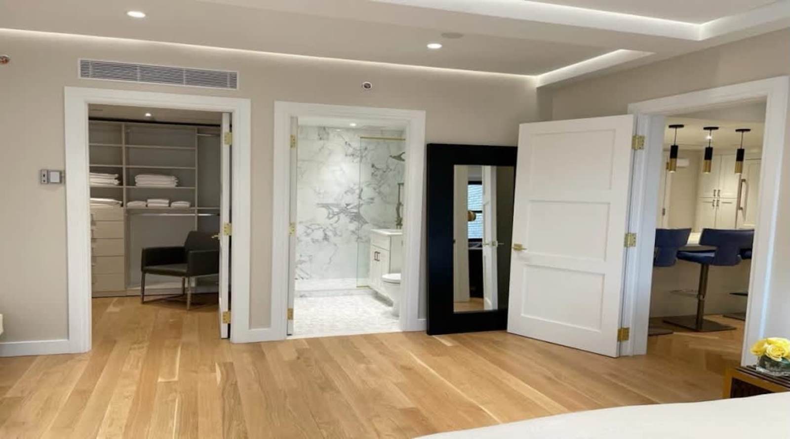 Fifth Avenue Residence — photo 11