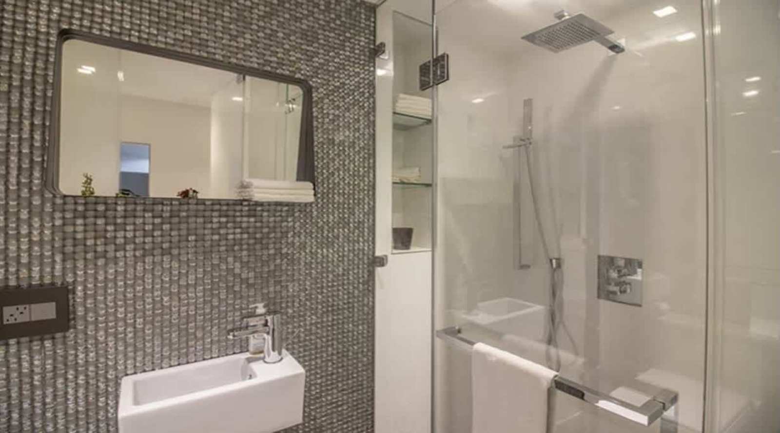 Park Avenue Residence — photo 24