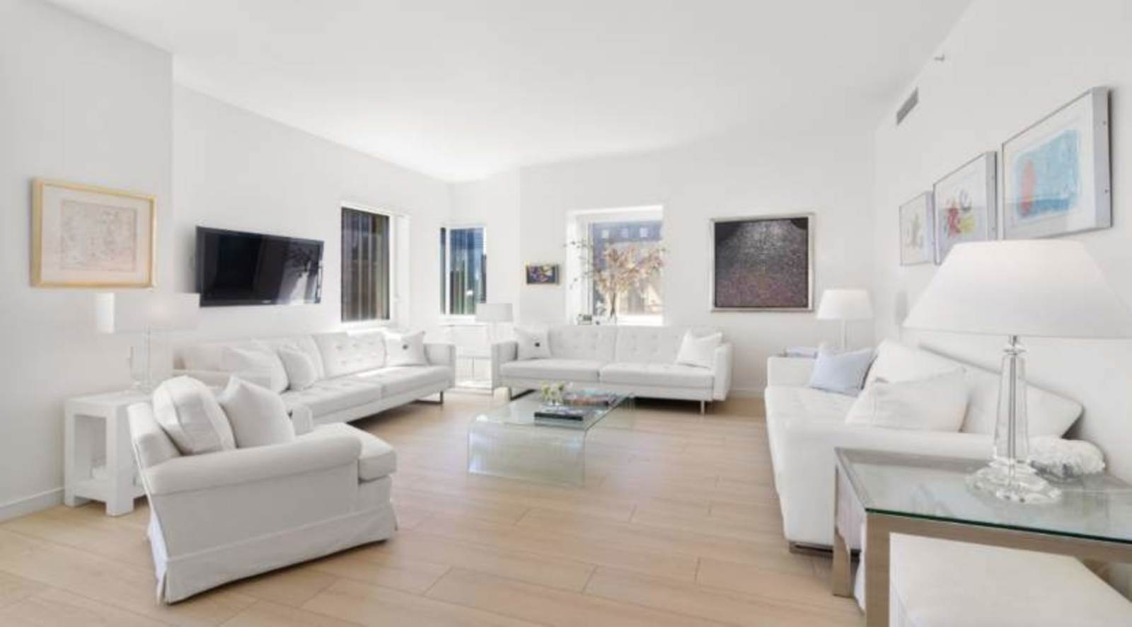 Corporate Penthouse — photo 20