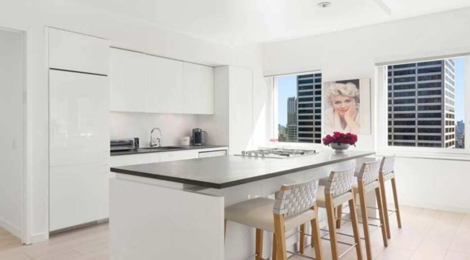 Corporate Penthouse — photo 21