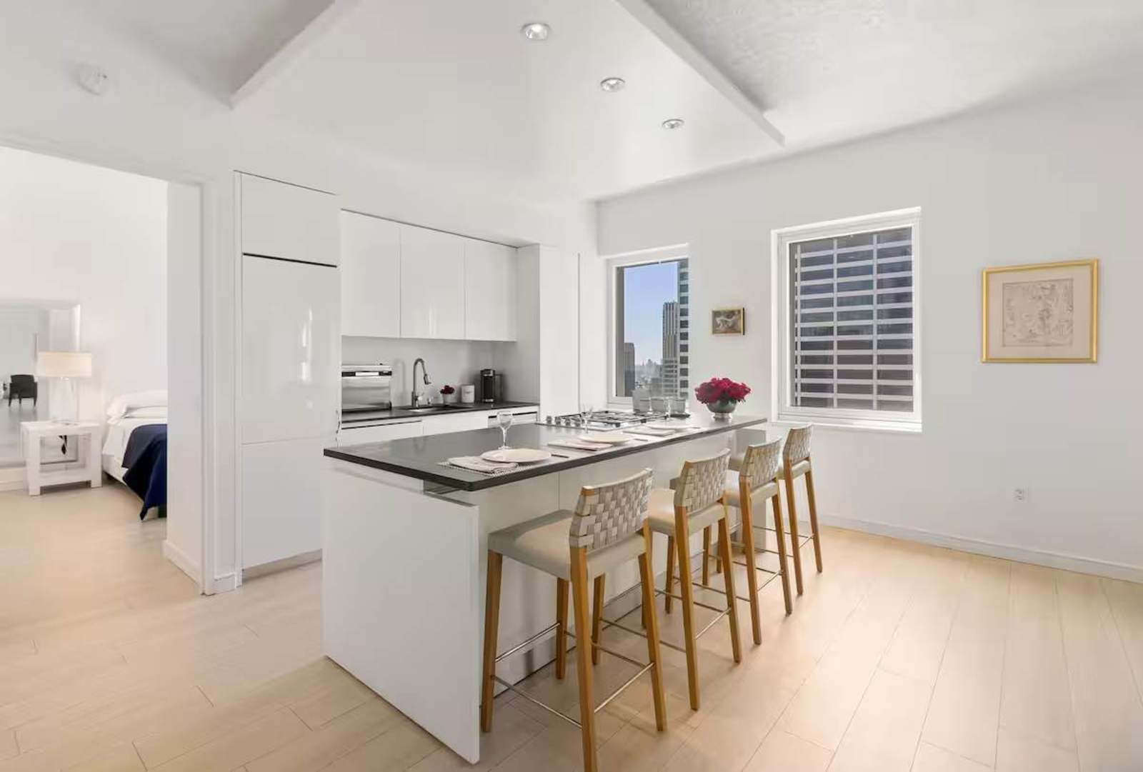 Times Square Penthouse — photo 7