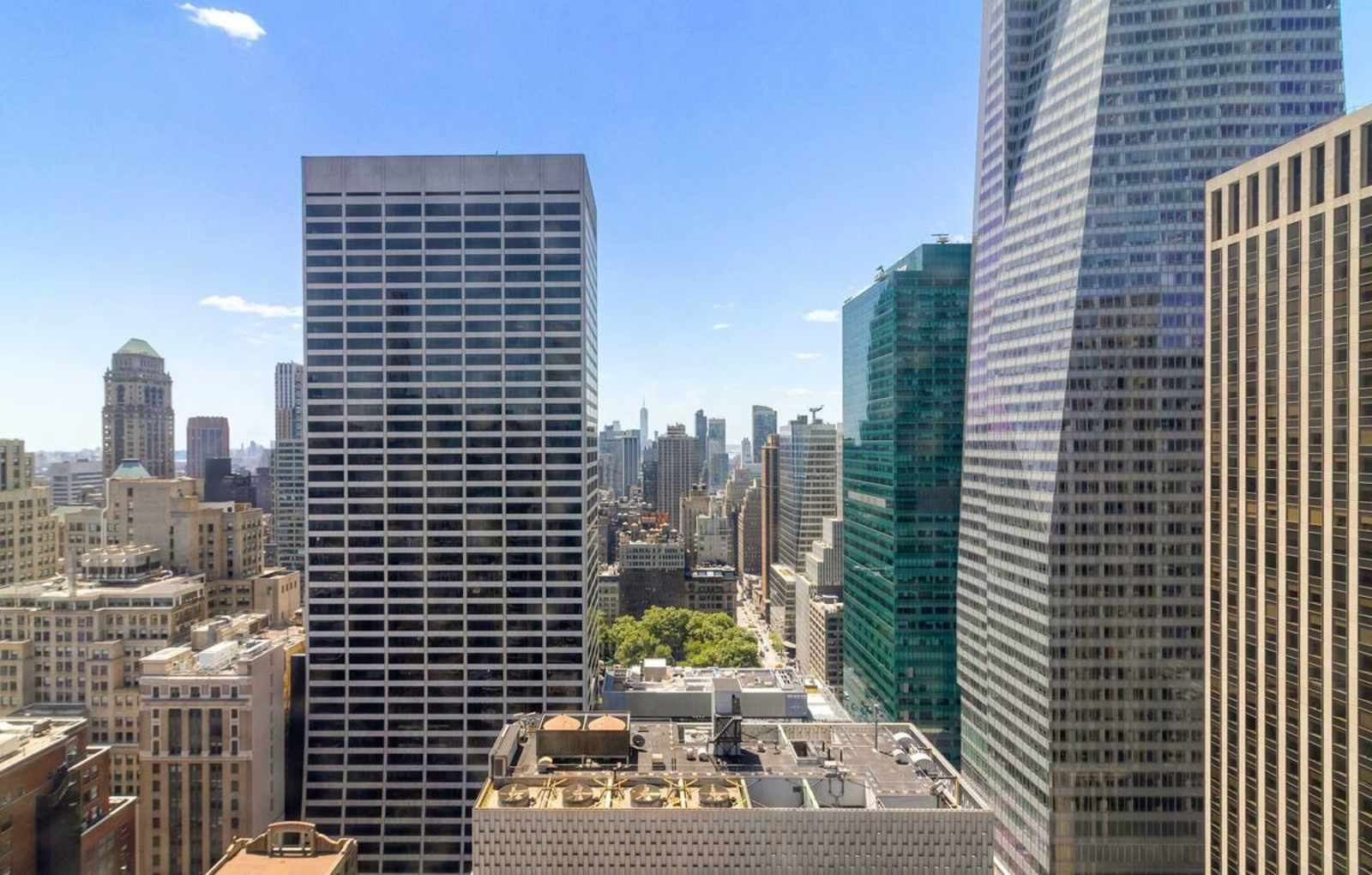 Times Square Penthouse — photo 11