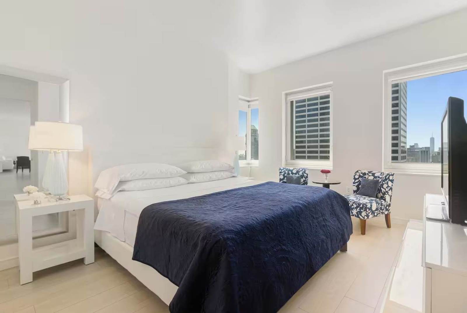 Times Square Penthouse — photo 17