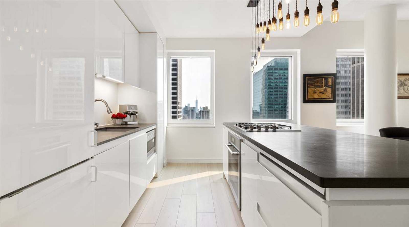 Midtown Penthouse — photo 6