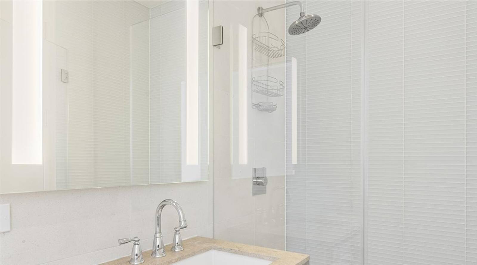 Midtown Penthouse — photo 20
