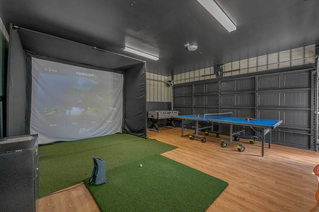 Step into the garage and challenge the group to Pebble Beach before dinner — a real golf simulator, foosball, and ping pong that none of your other Lexington options can offer.