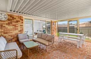 Caves Beach House