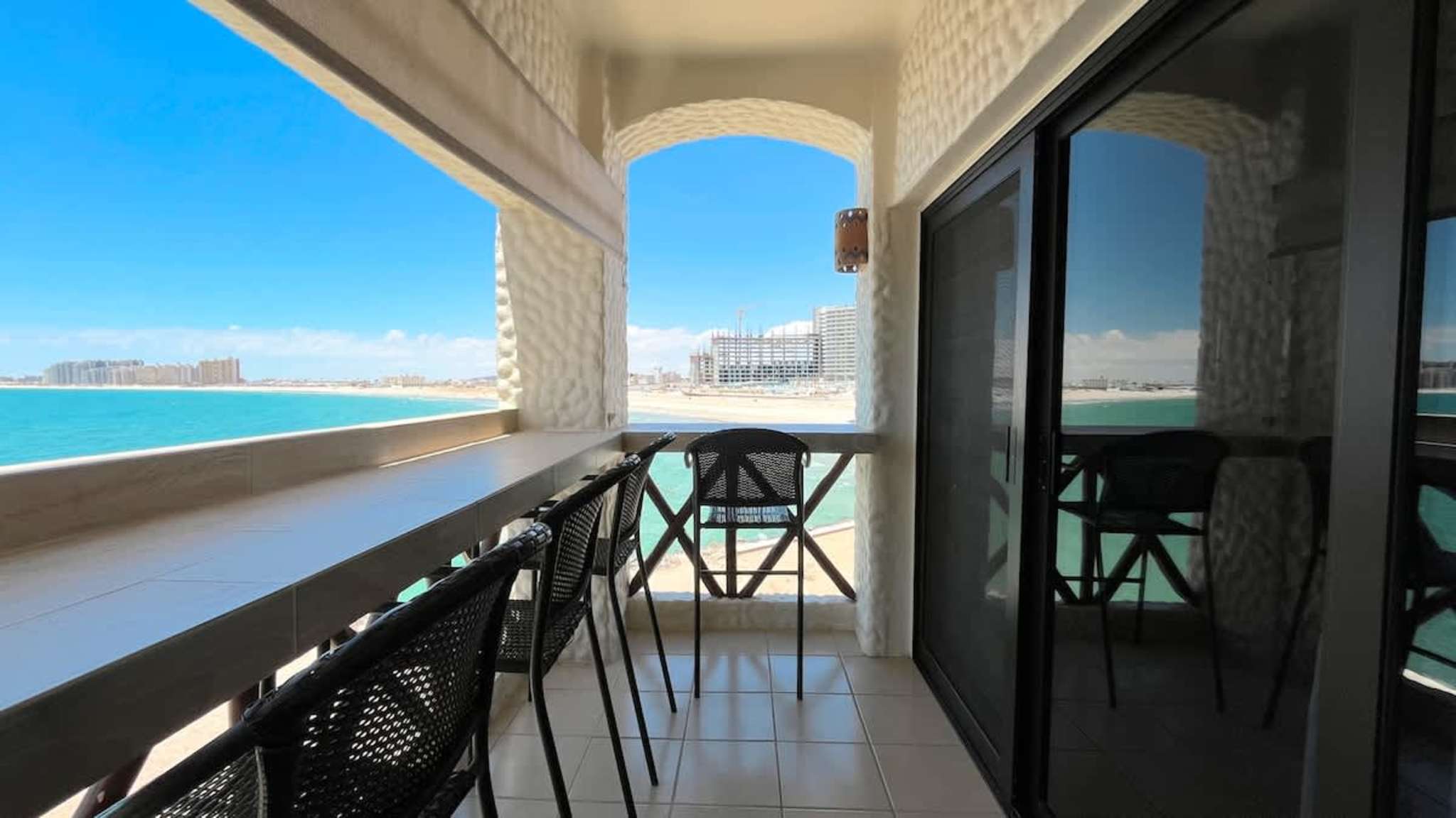 Amazing, Cozy Condo 2-Bedrooms  Pinacate 301