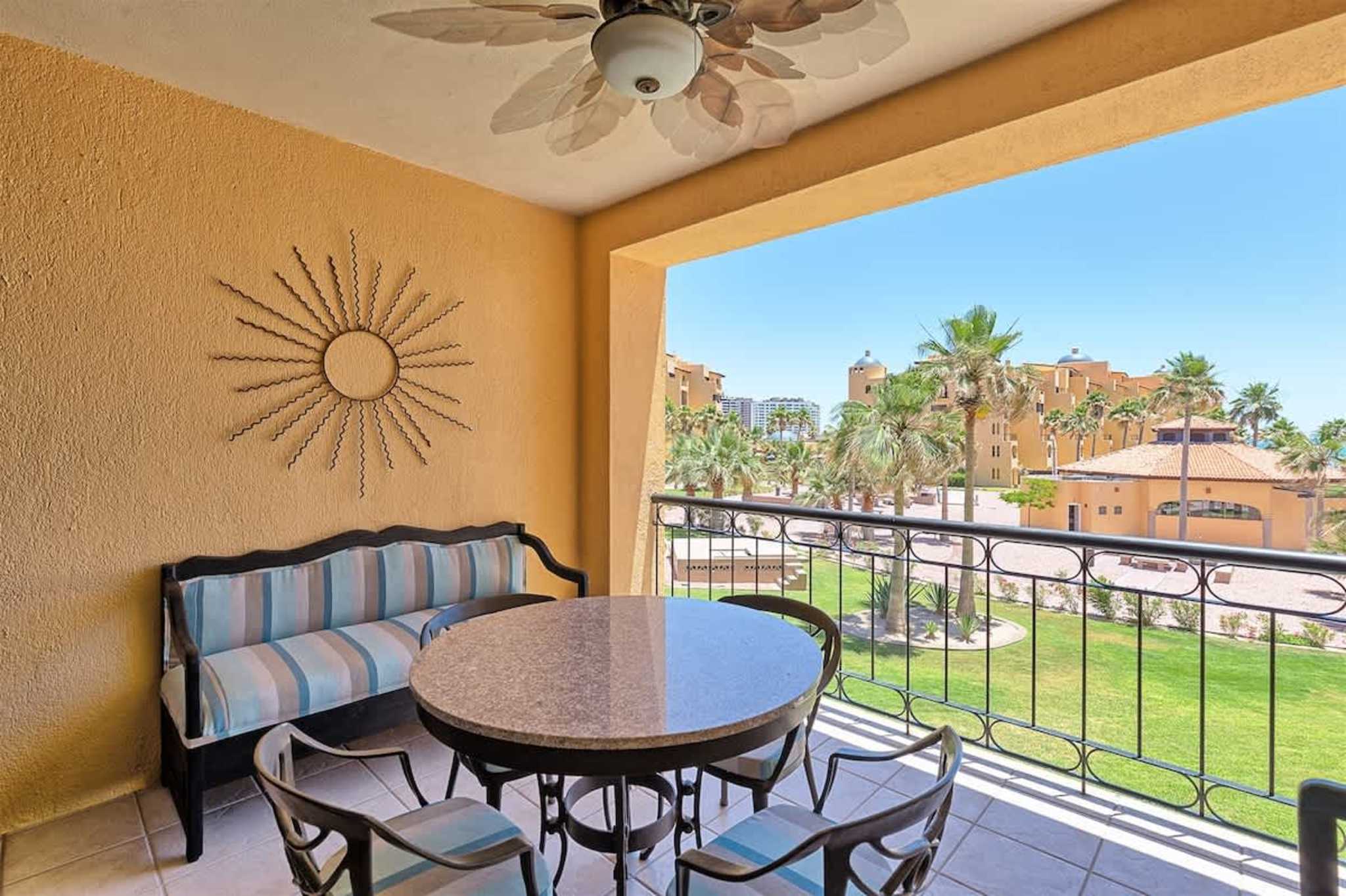 Stunning Views in 2nd Level Condo Princesa B-203