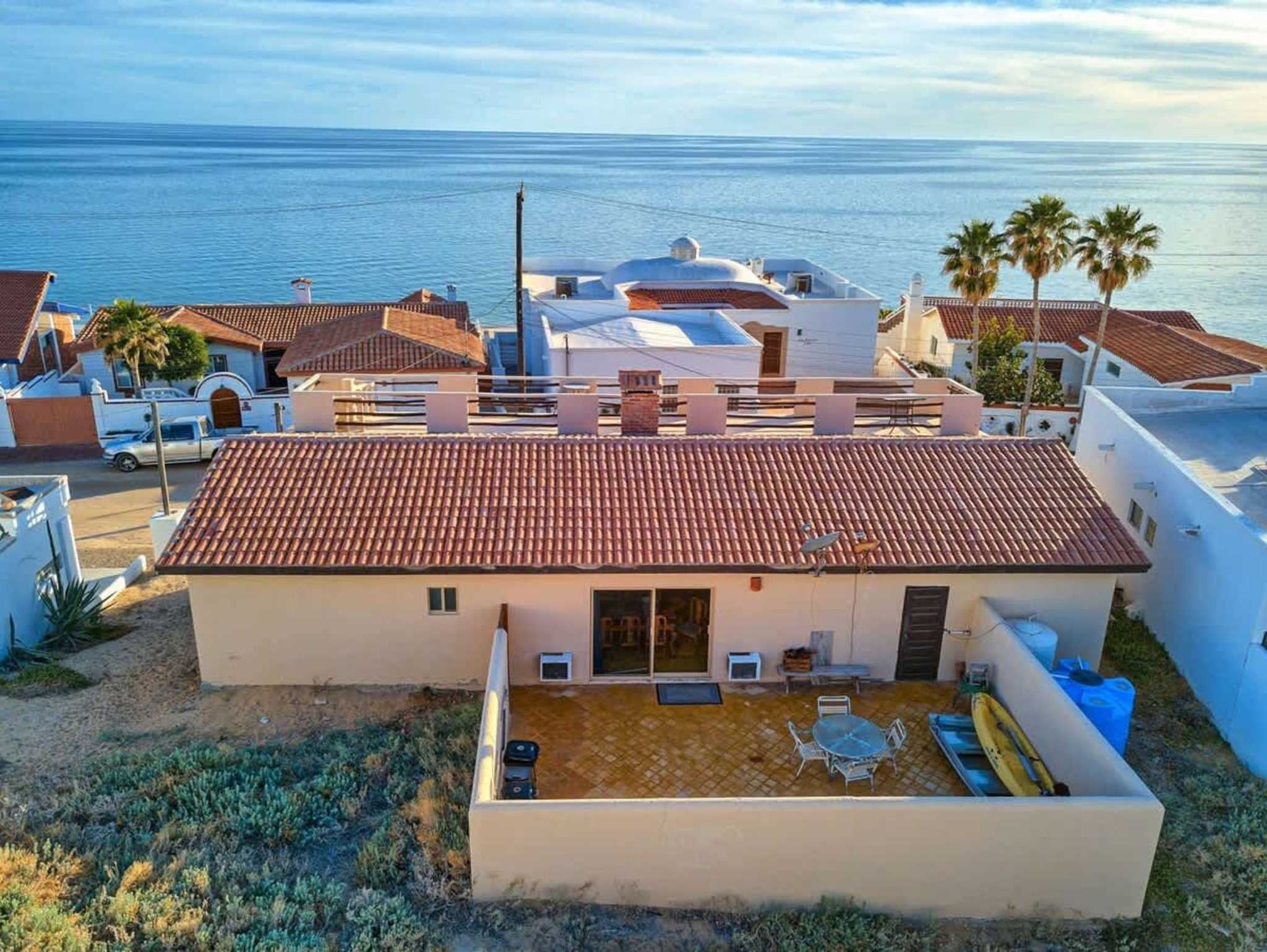 Spacious Oceanview Home Casa de Los Amigos