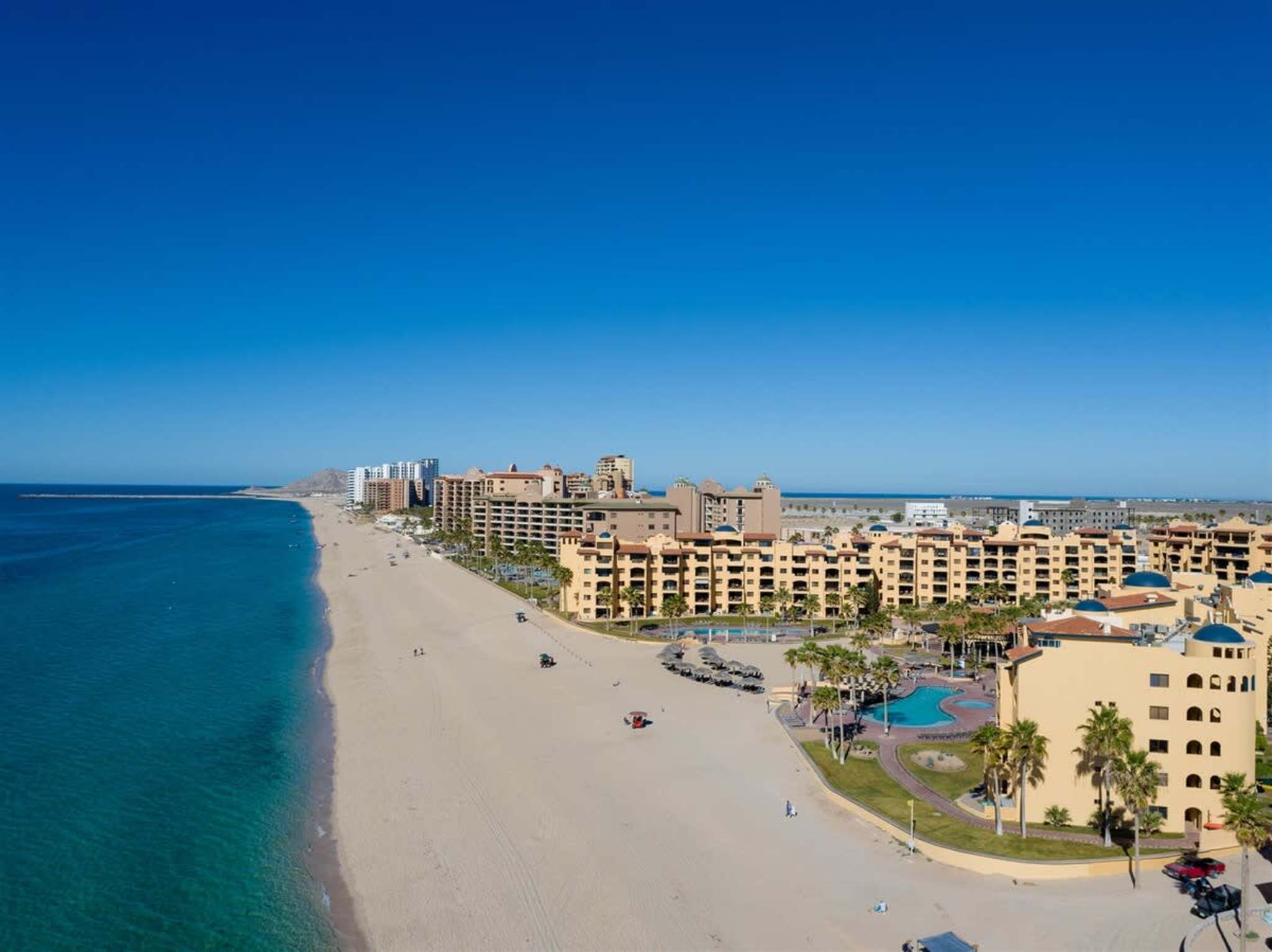 Hermoso Condo en 3er Nivel | Princesa D-308