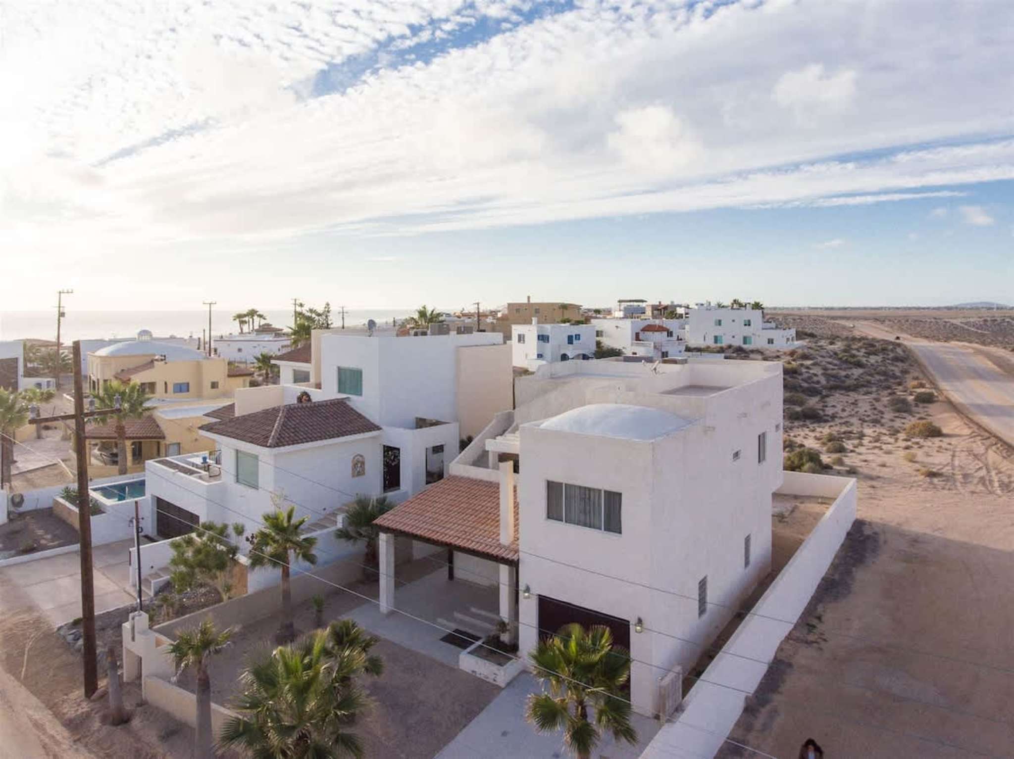 Espaciosa Casa con Vista al Mar | Casita del Mar