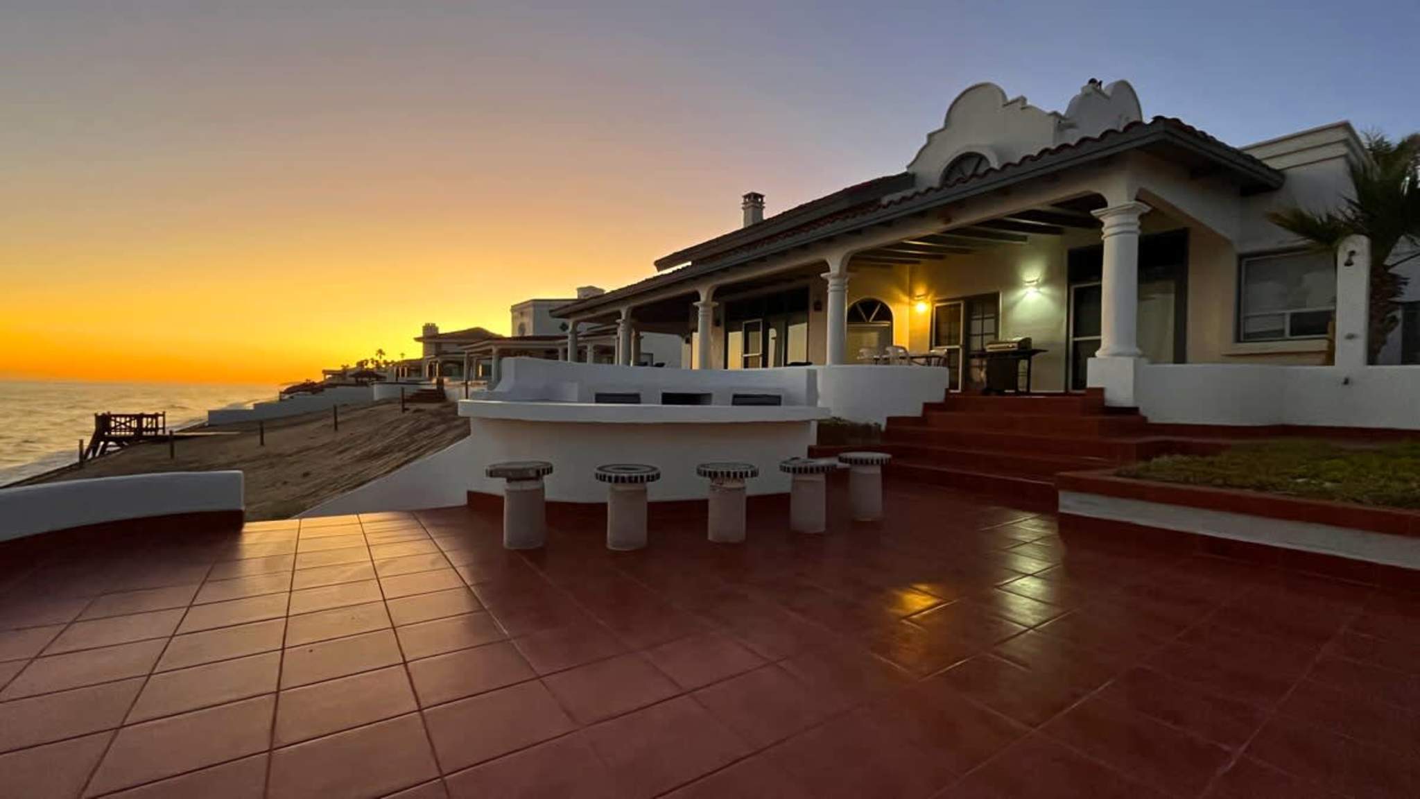 Stunning, Cozy Beachfront Home Paz de Penasco