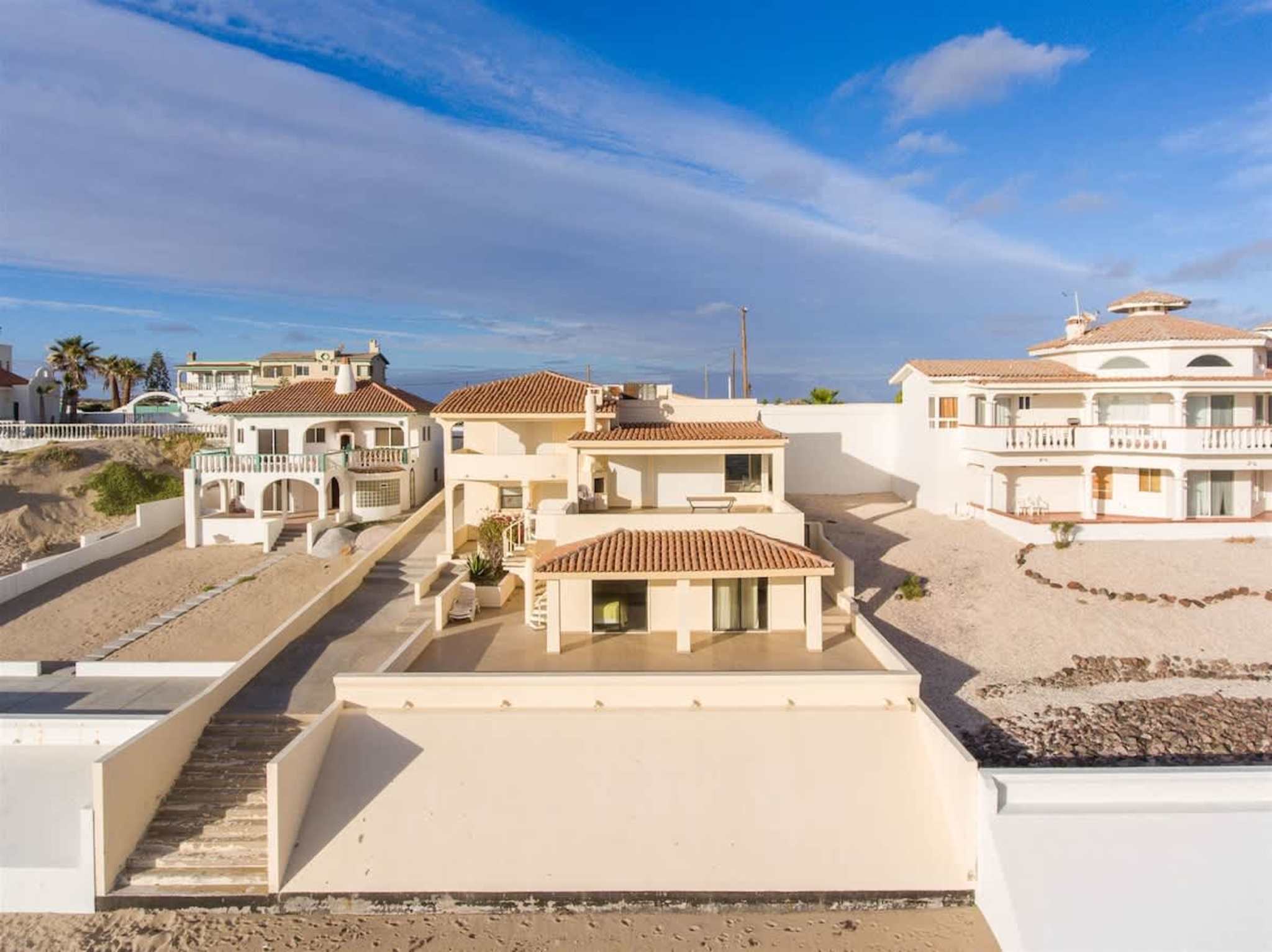 Beautiful, Huge Beachfront Home Serenity Beach