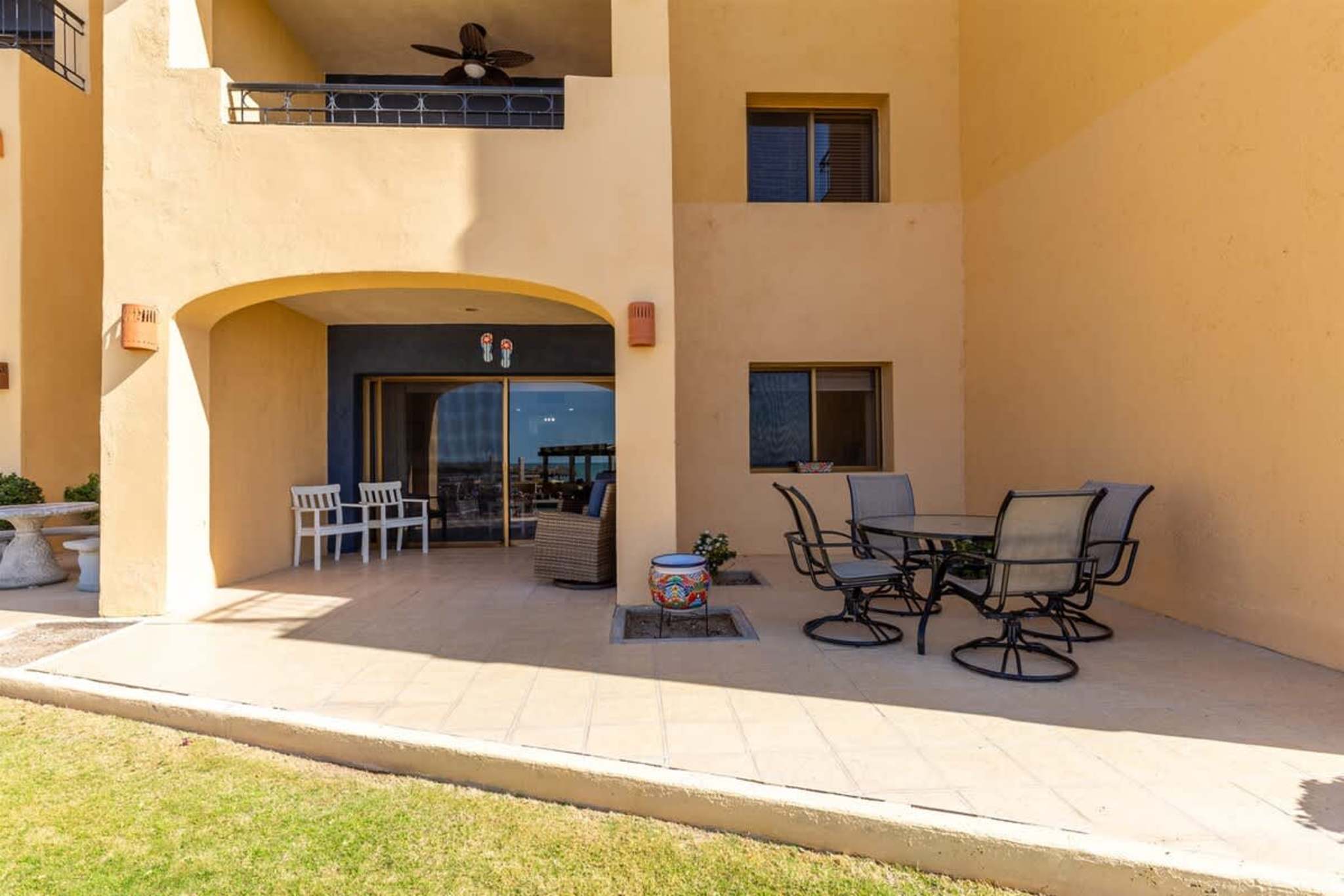 Cozy Ground Level Condo w/ Pool | Princesa E-103