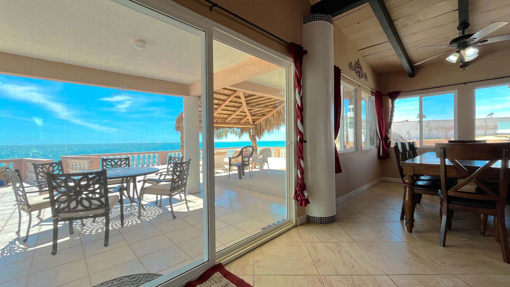 Casa Frente al Mar en Las Conchas | Casa Neblina