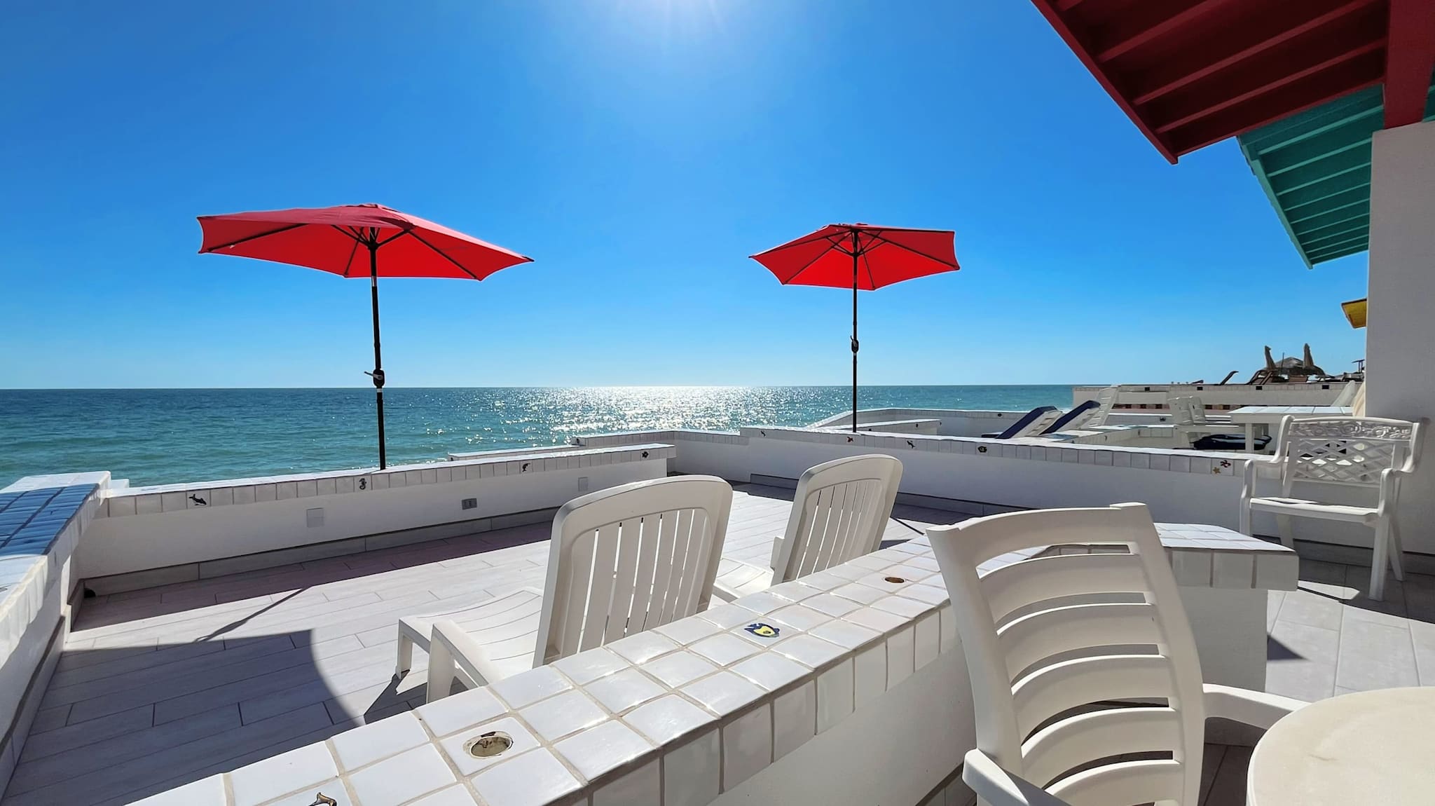 Charming & Cozy Beachfront Condo Las Olas I 19