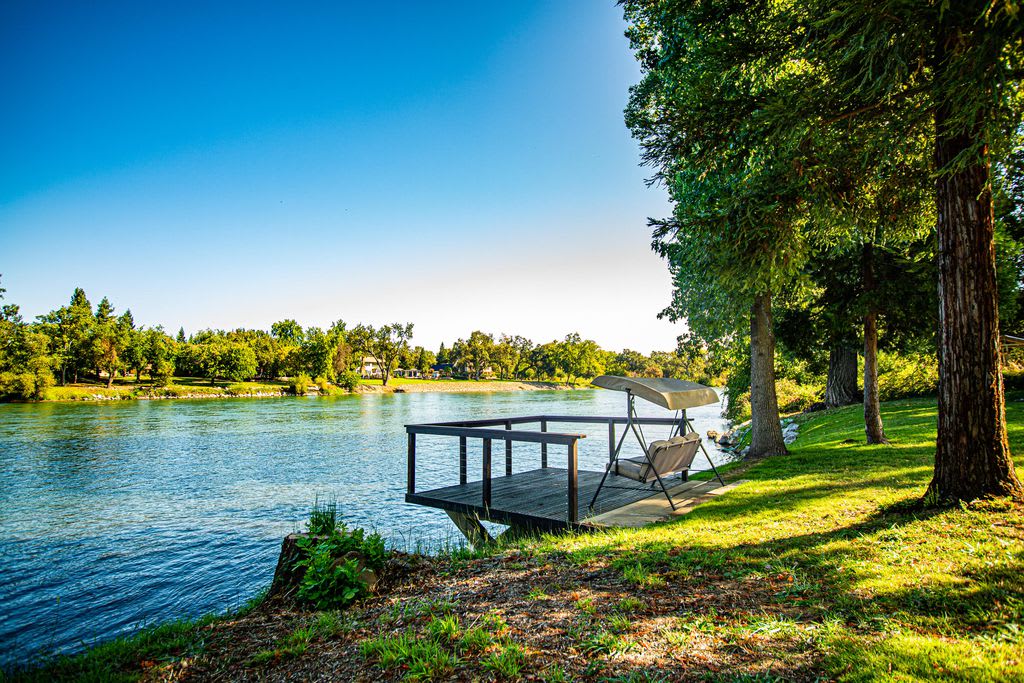 The river deck on the Sacramento River