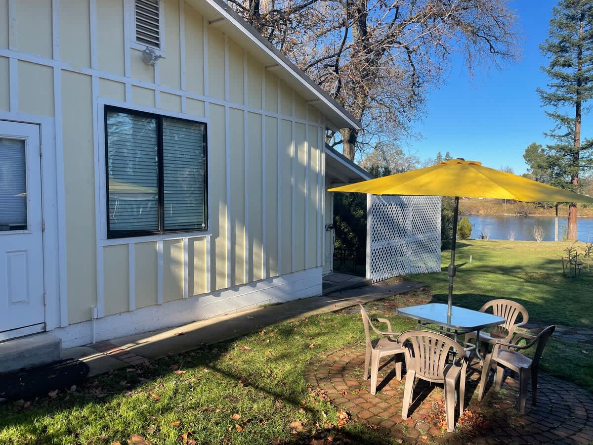 Enjoy a meal outside or grill up some fresh fish on the propane BBQ.