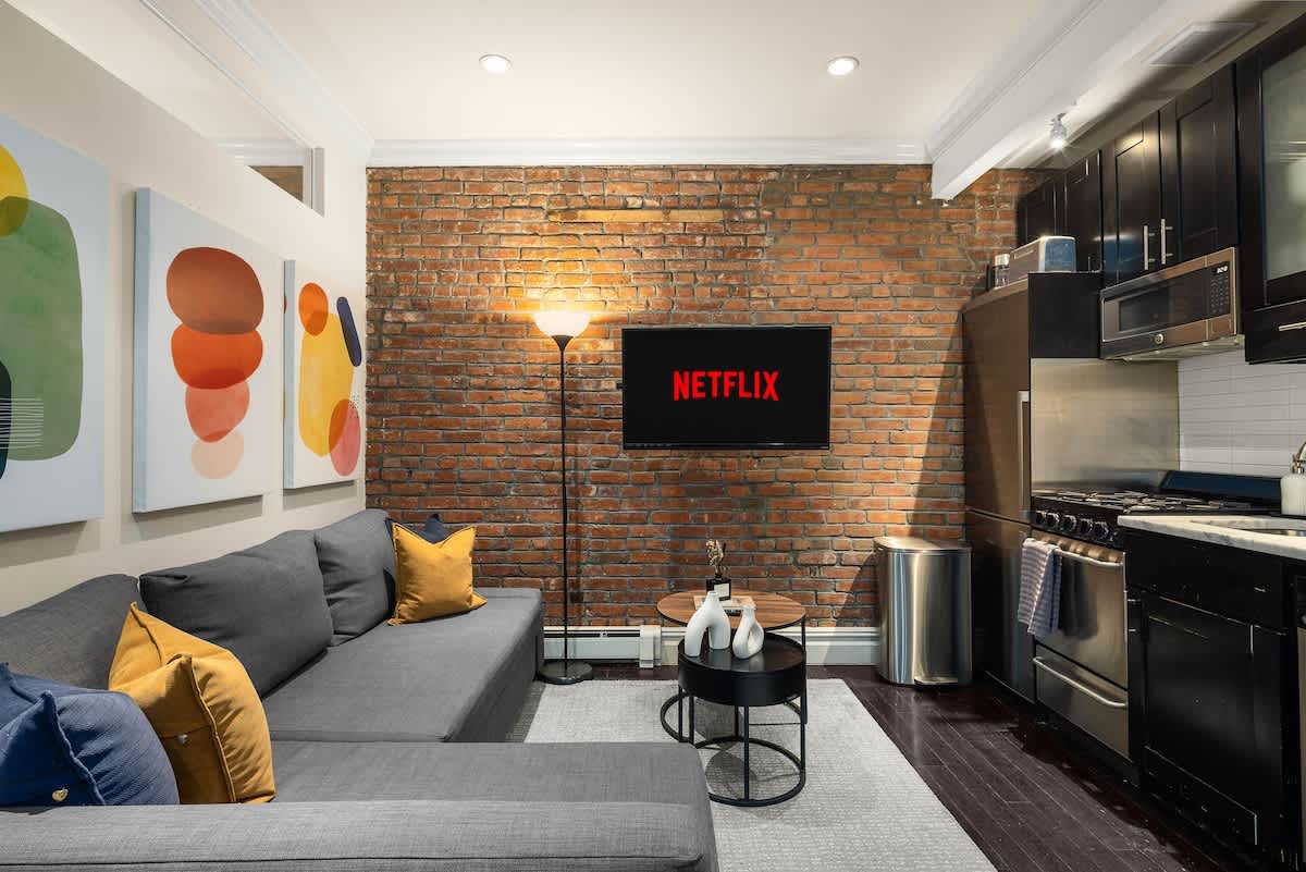 Elegant & Modern NYC Retreat-hero-photo
