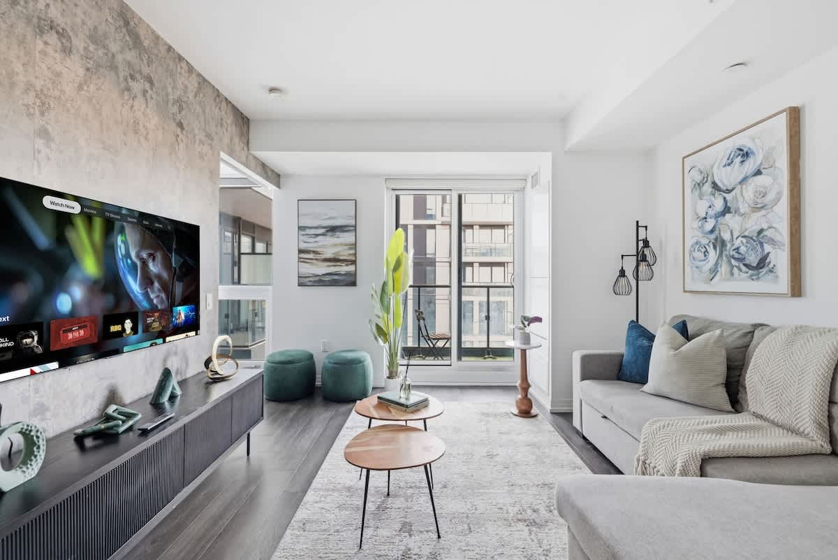 Charming 2BR downtown condo with private patio-hero-photo