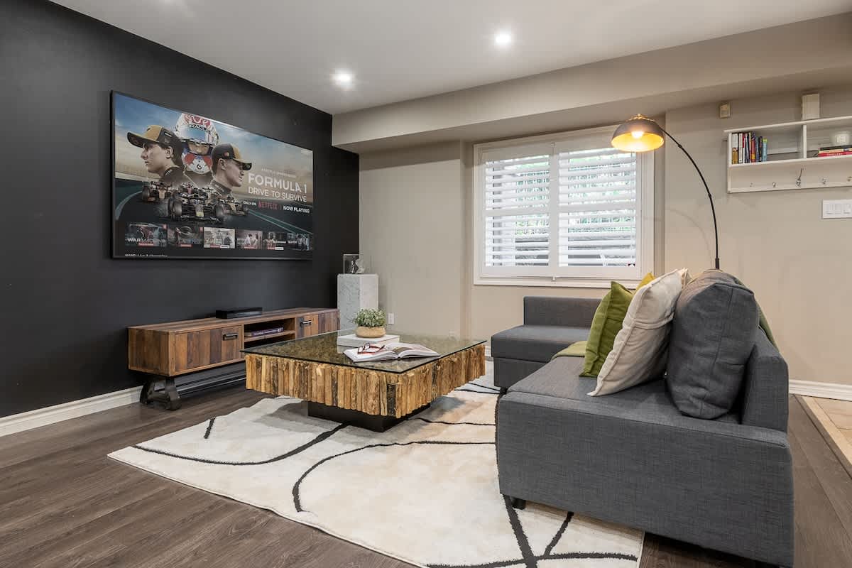 3BR West Queen Suite, Private Patio-hero-photo