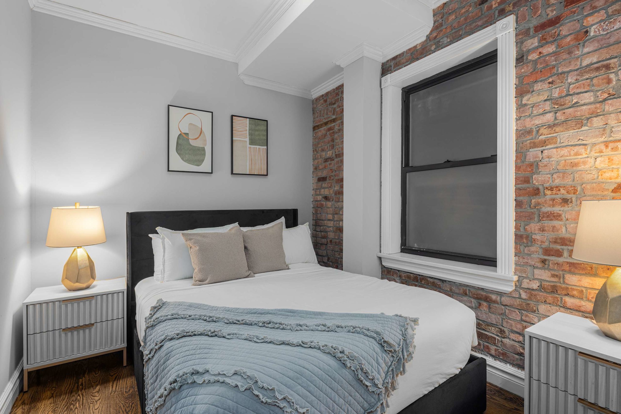 2BR Lower East Side Family Haven Private Patio!-photo-3