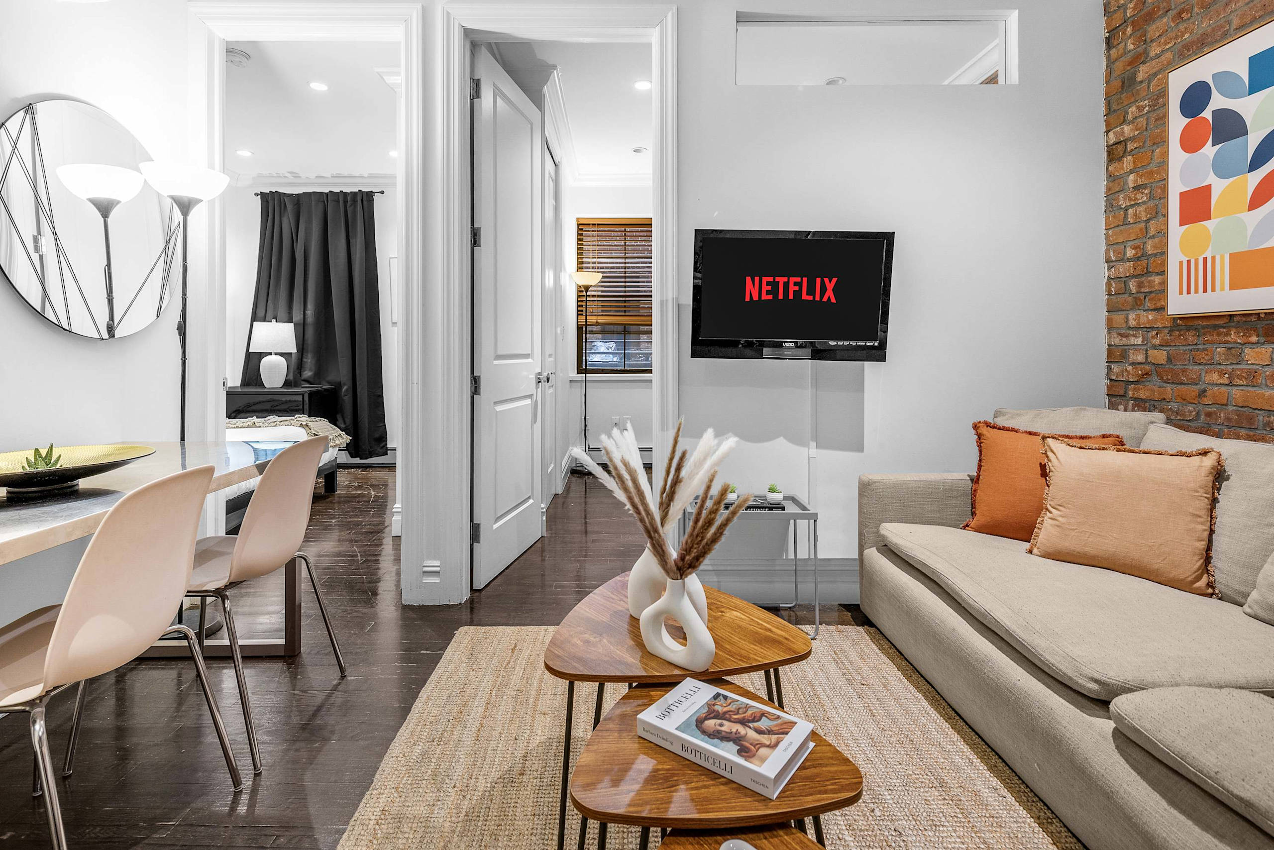 Dream NYC Haven: Cozy 2BR in Prime Spot-hero-photo