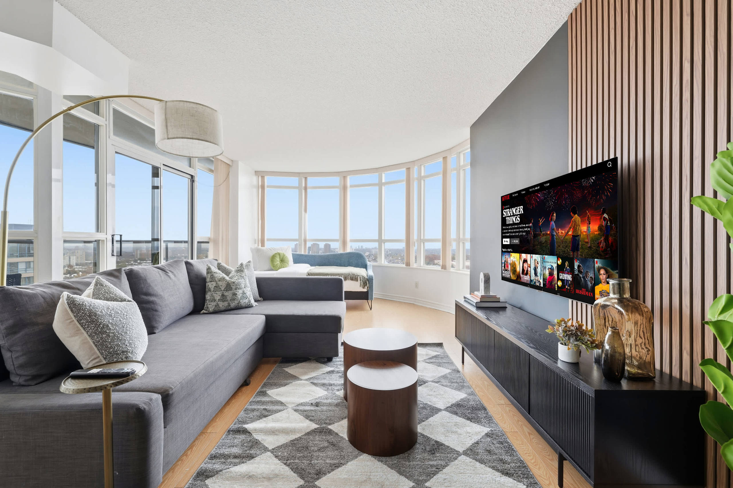Stylish 2br High-Rise - Sleeps 7 - YYZ-photo-3