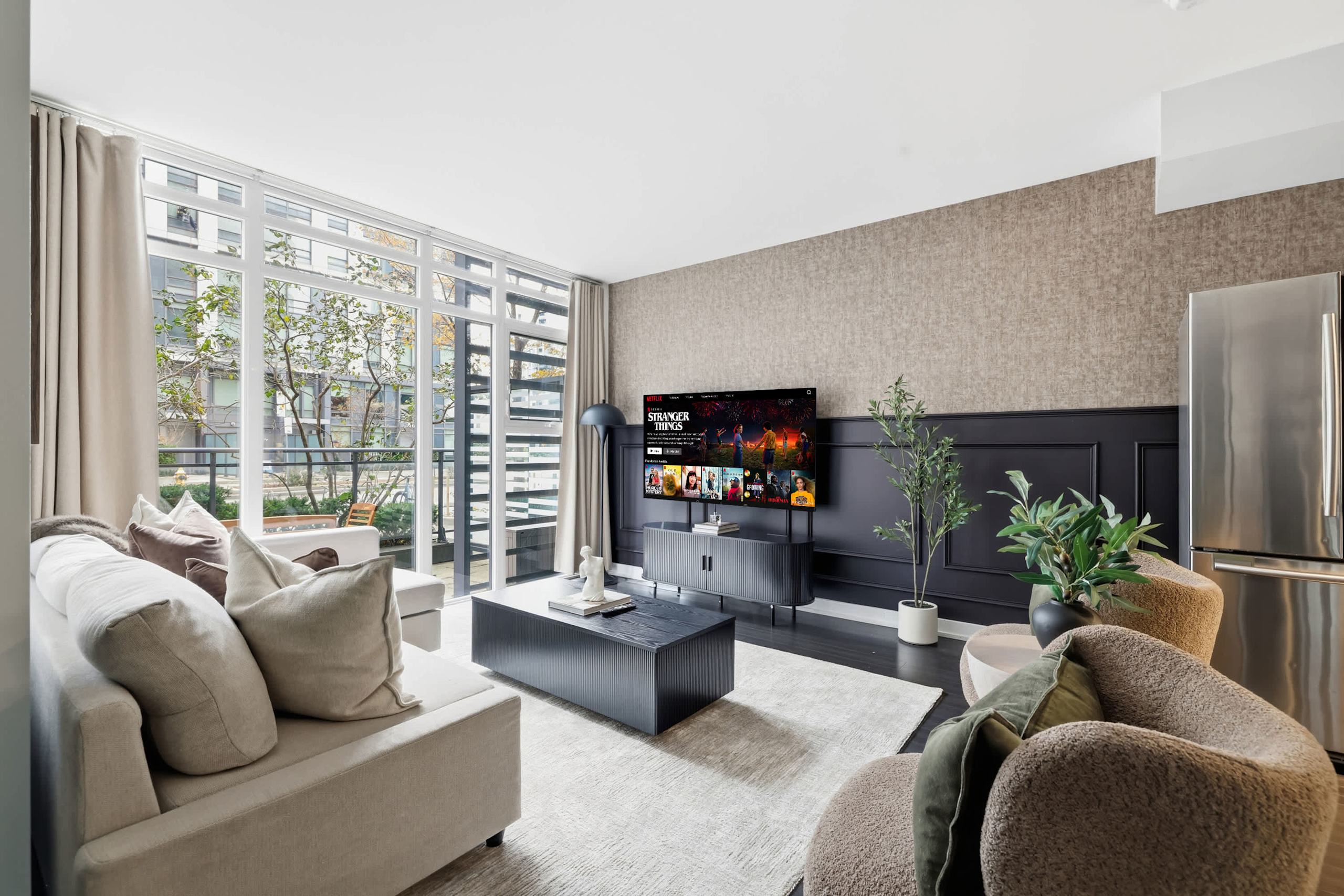 Luxury DT Townhome Steps to Top Attractions!-hero-photo